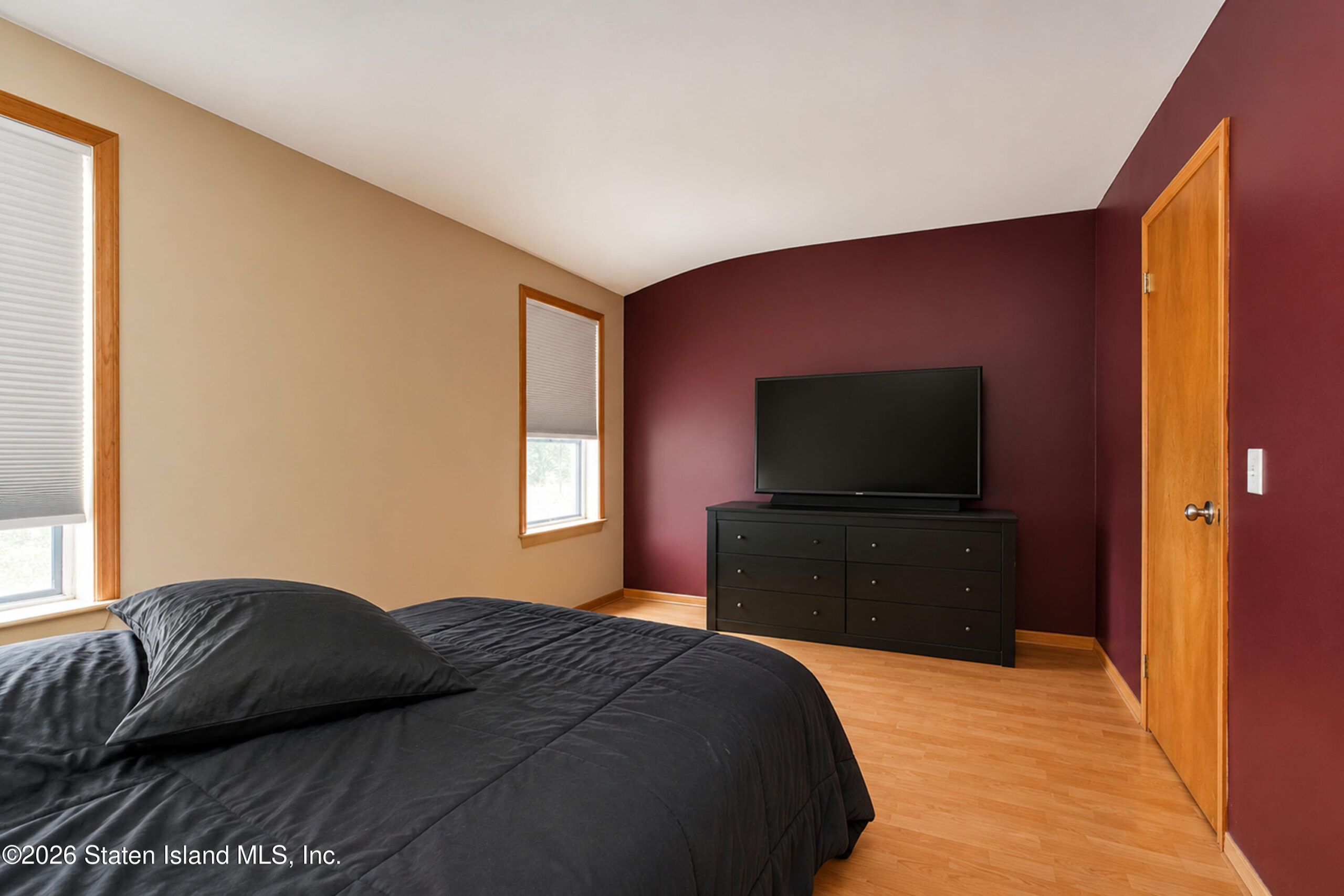 75 Francesca Lane, Staten Island, NY, 10303 image 18