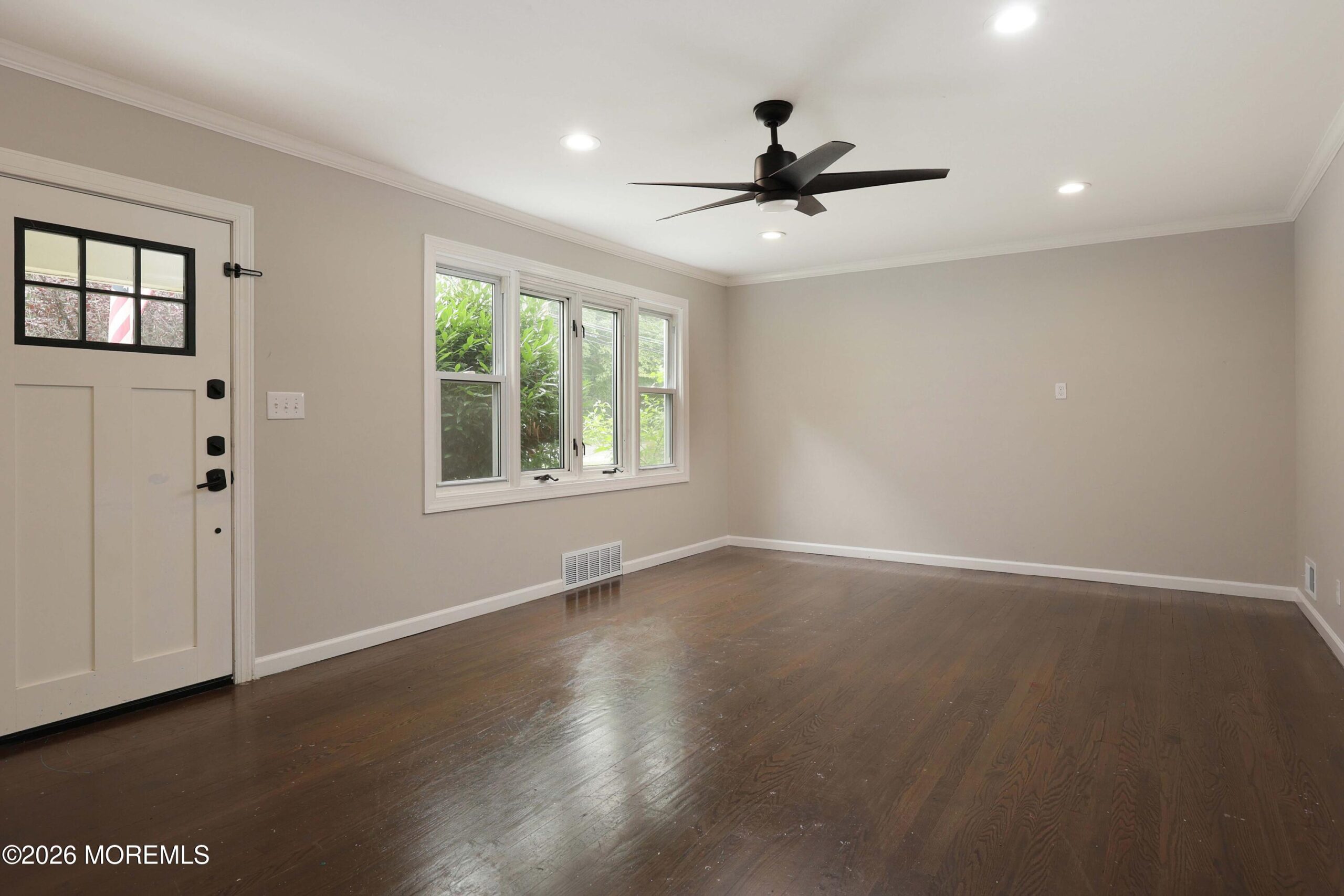 47 Phalanx Road Image 5