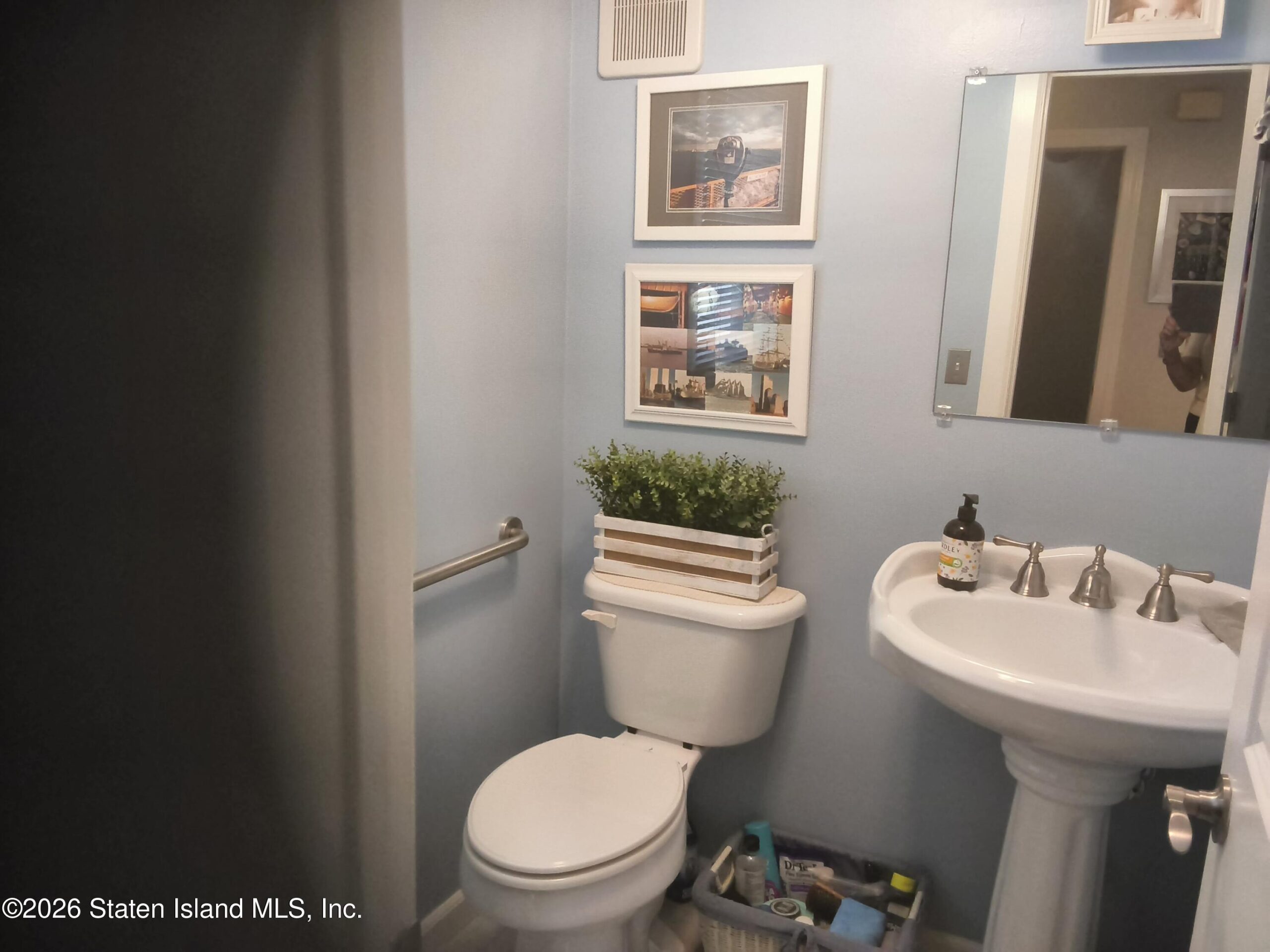 642 Castleton Avenue, Staten Island, NY, 10301 image 10