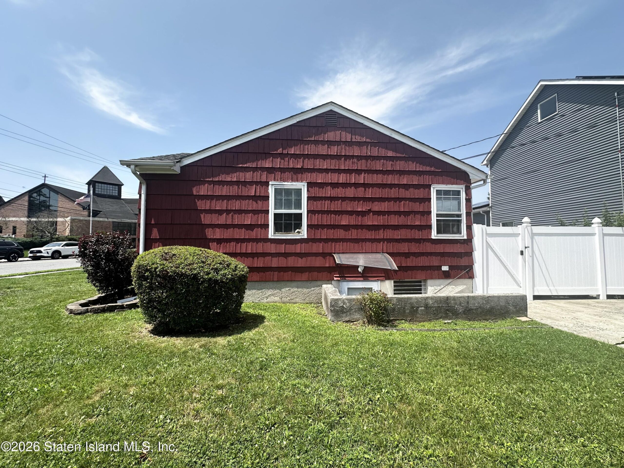 347 Watchogue Road, Staten Island, NY, 10314 image 16