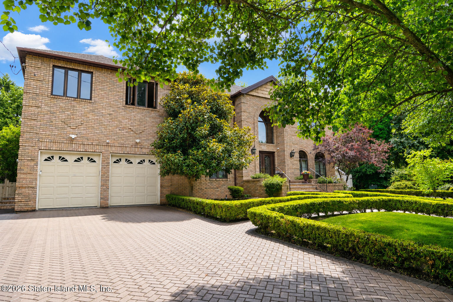 361 Arbutus Avenue Image 4