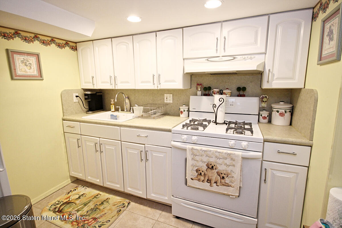 134 Sturges Street, Staten Island, NY, 10314 image 38