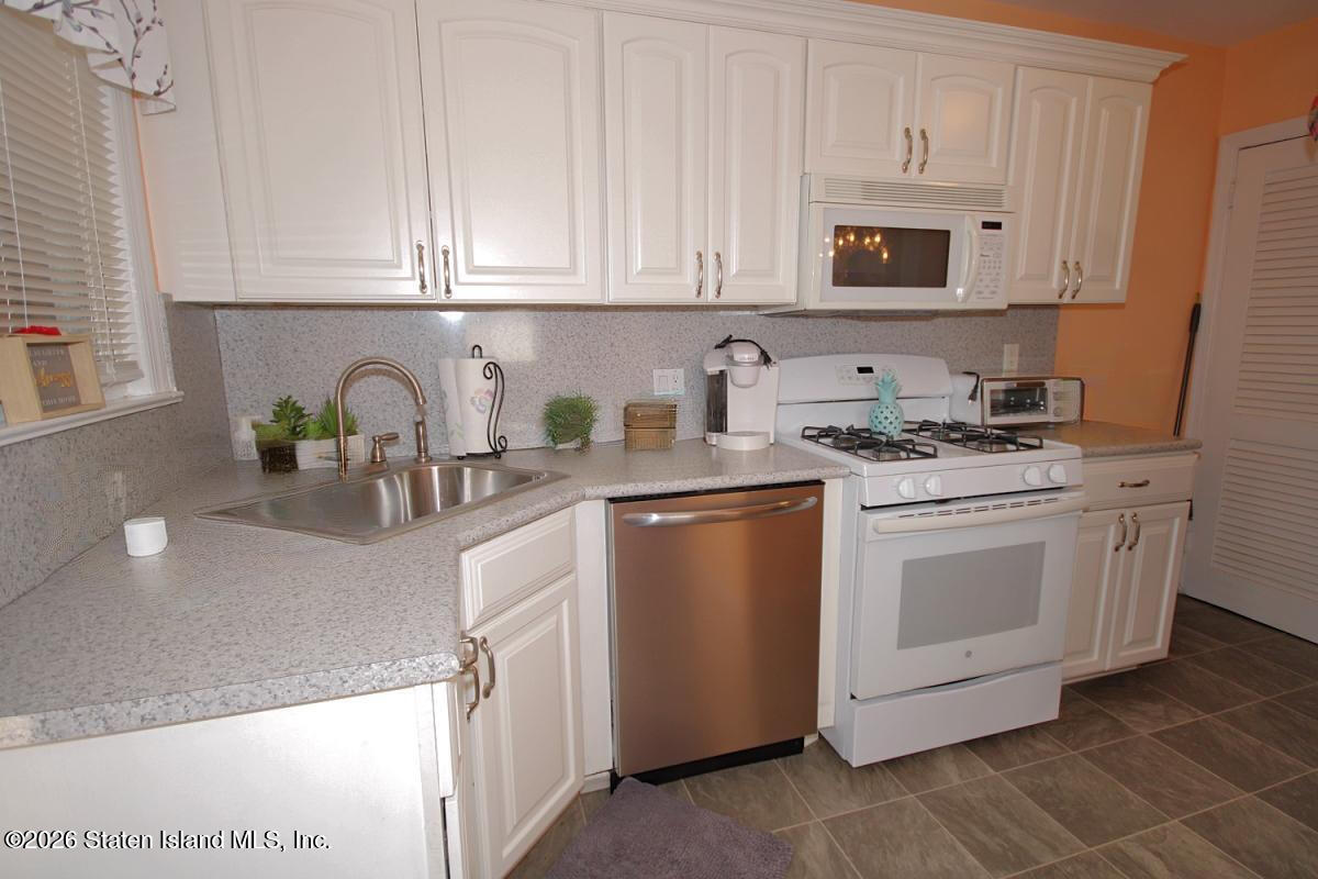 134 Sturges Street, Staten Island, NY, 10314 image 15