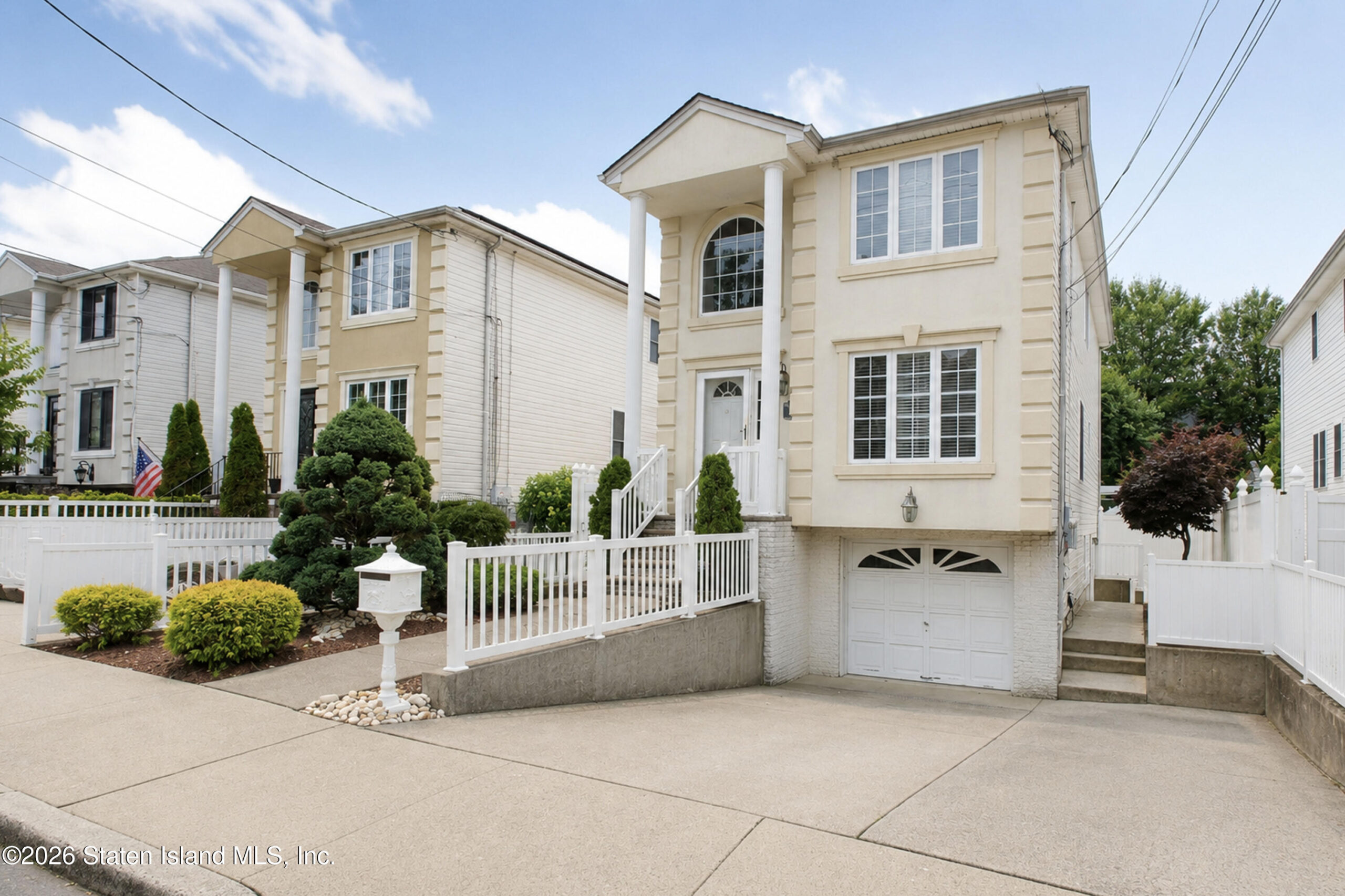 126 Tyrrell Street Image 2