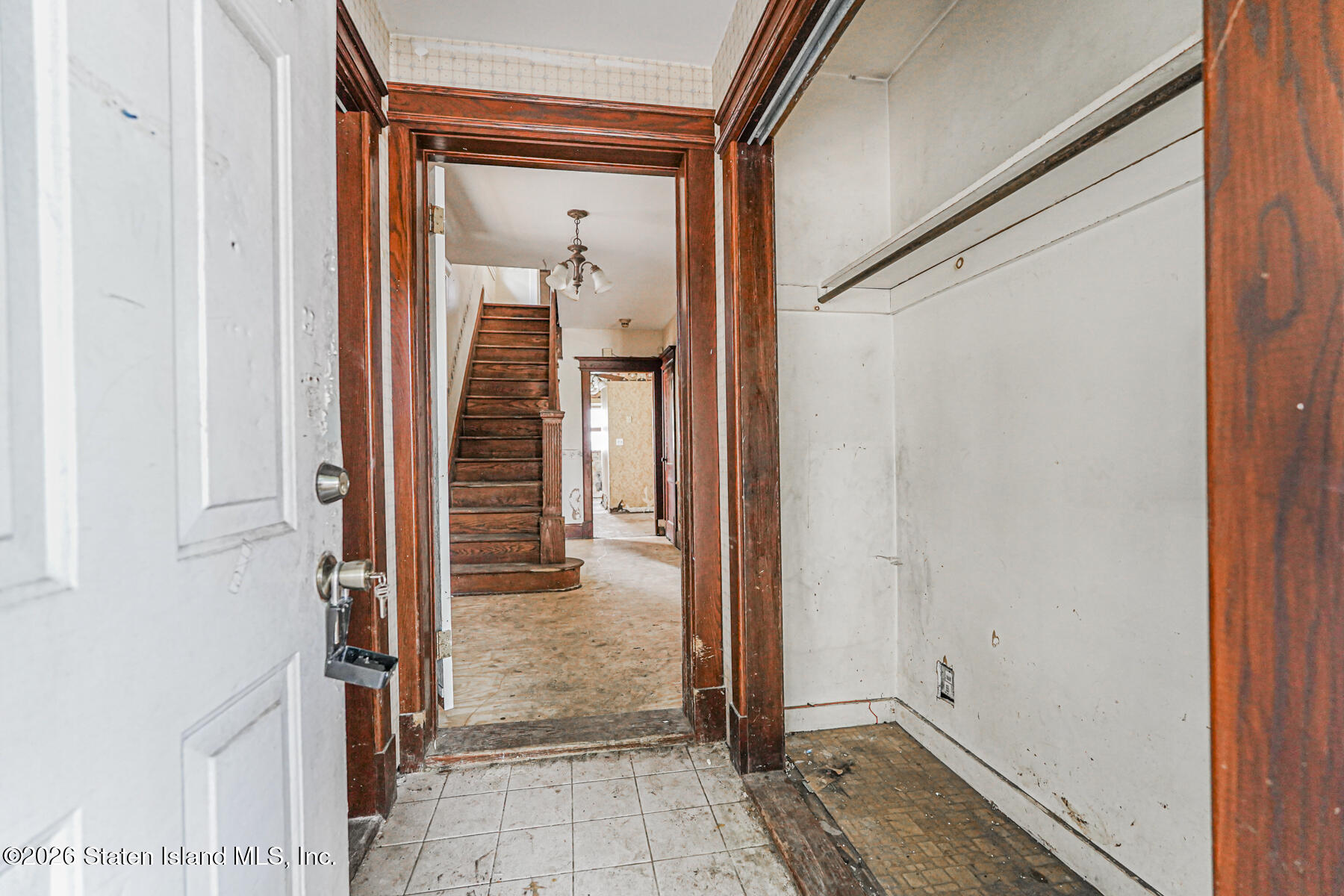 195 Catherine Street Image 4