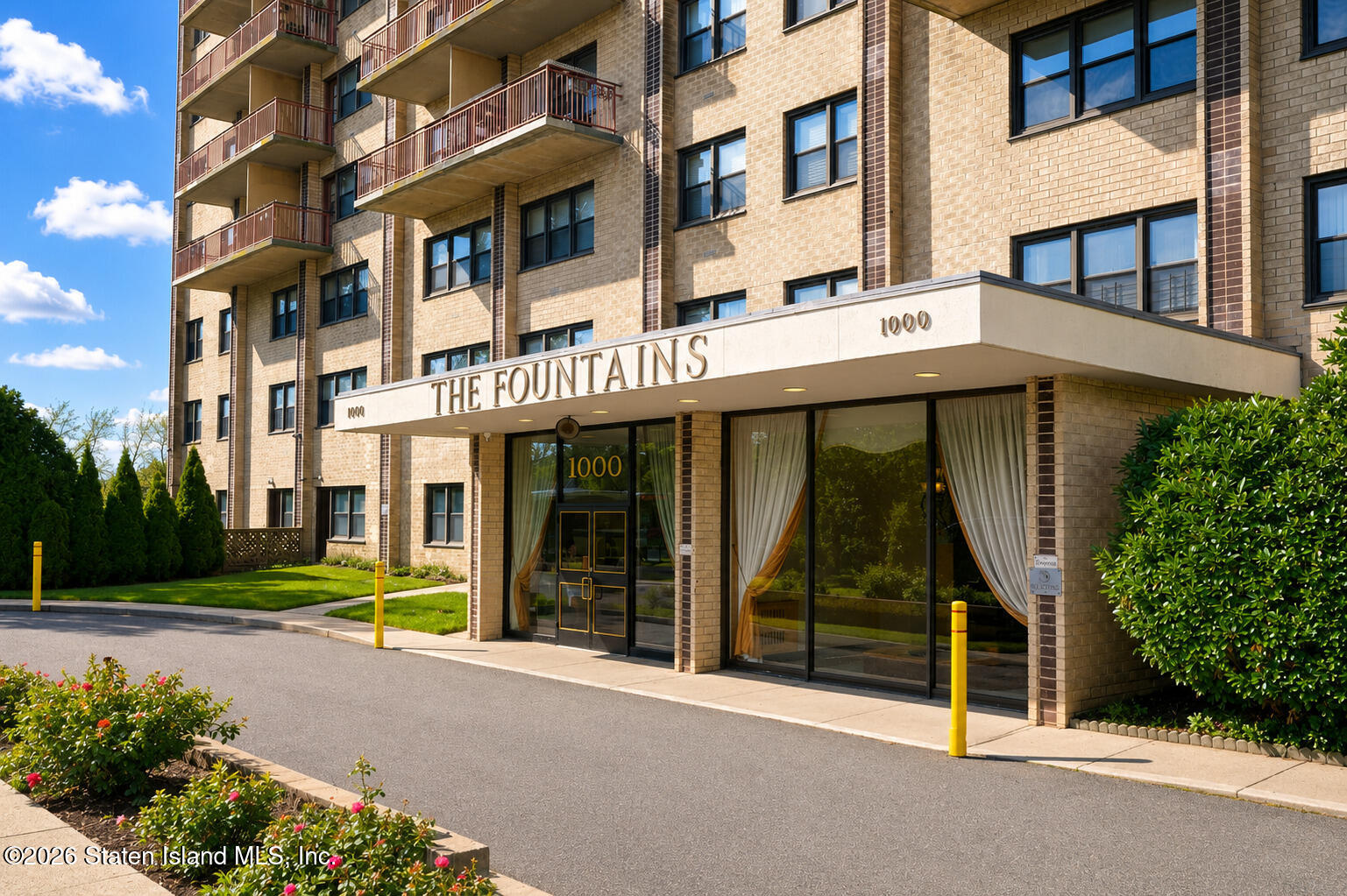 1000 Clove Road 8-f Image 1