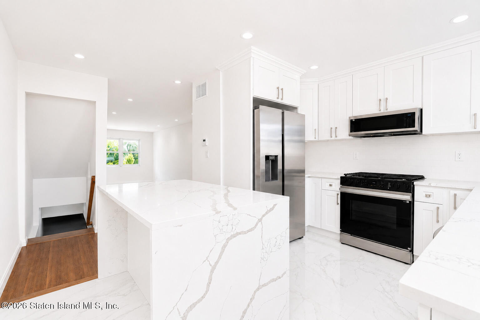 216 Woodrow Road, Staten Island, NY, 10312 image 11