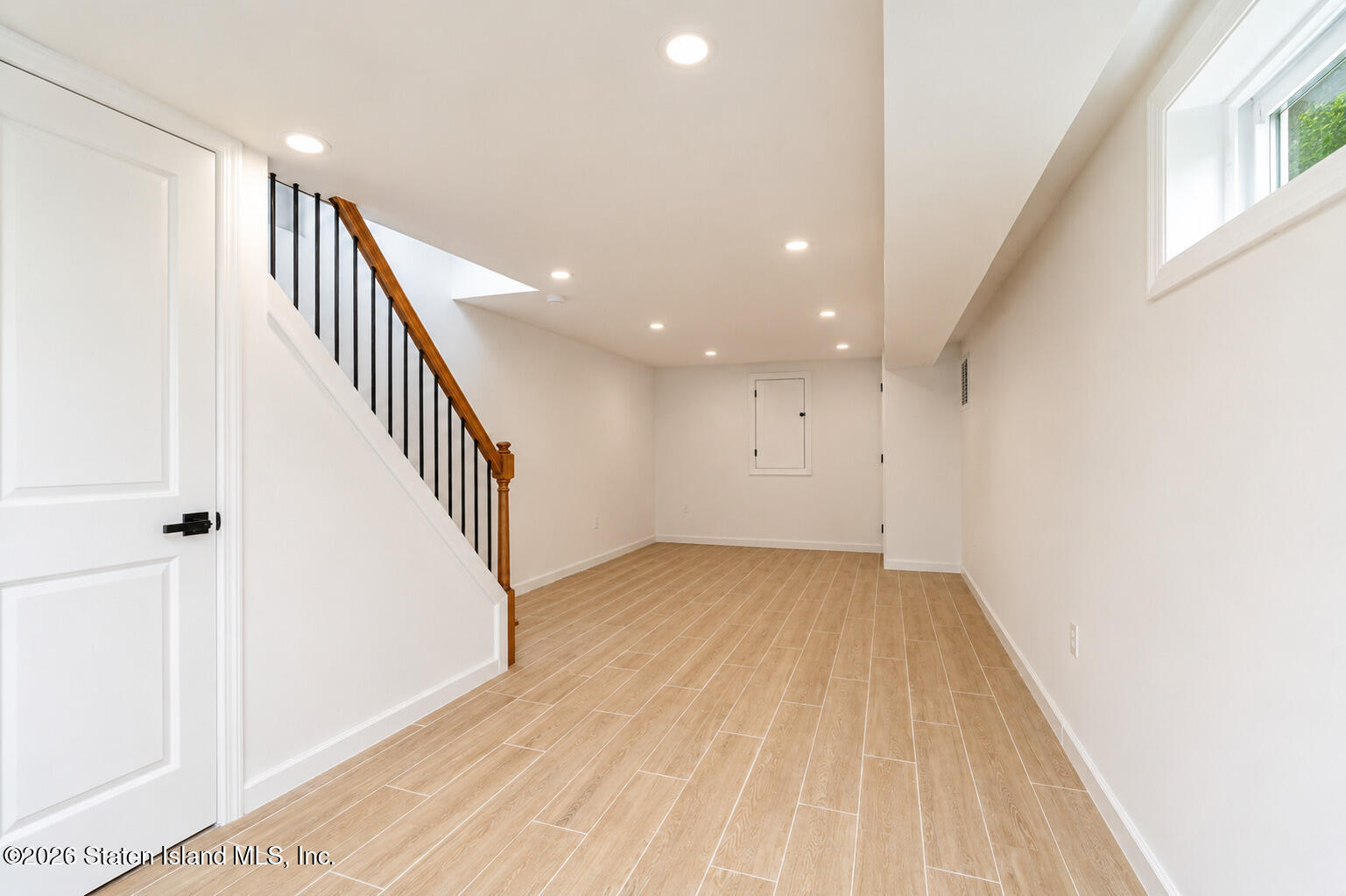 216 Woodrow Road, Staten Island, NY, 10312 image 27