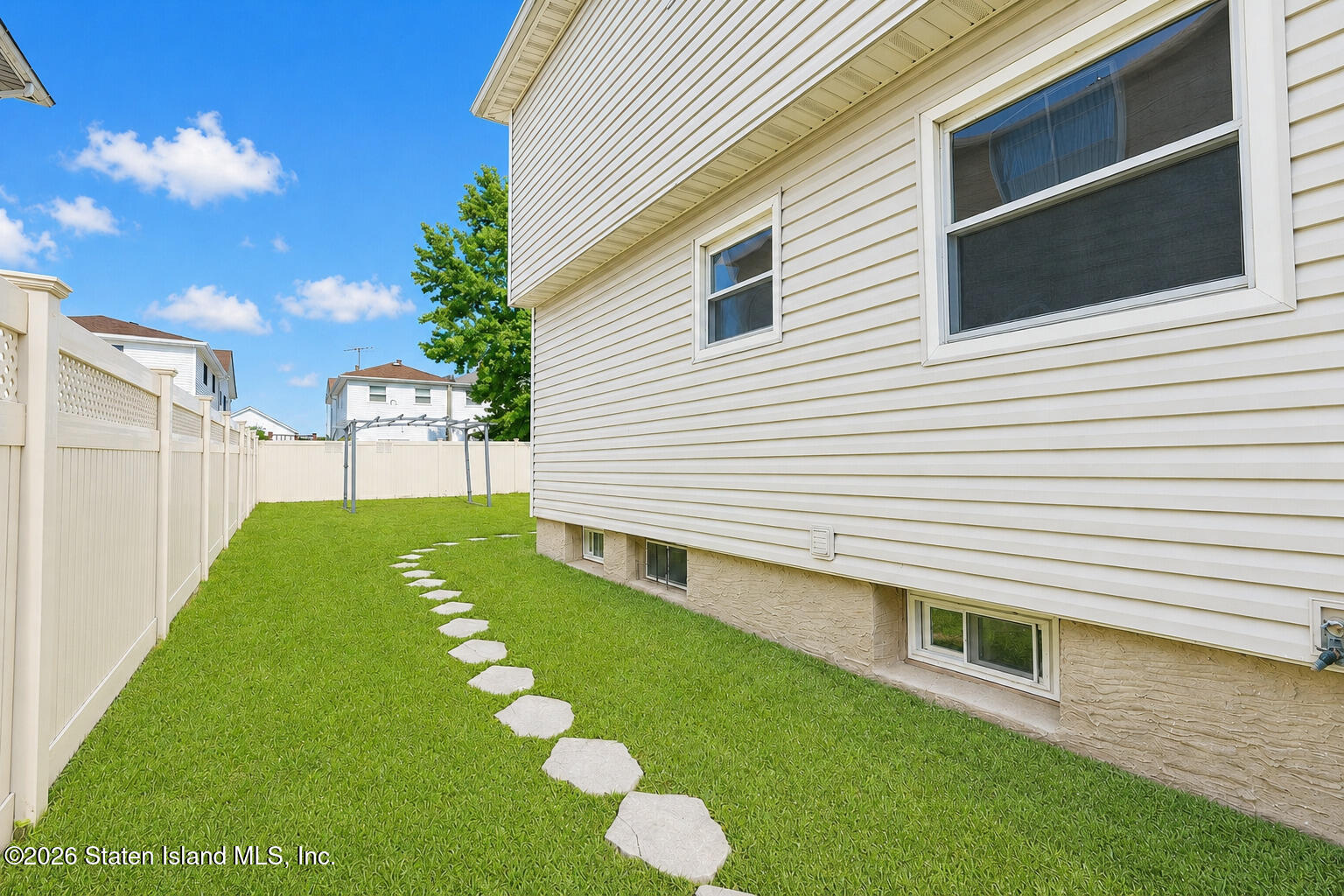 216 Woodrow Road, Staten Island, NY, 10312 image 31
