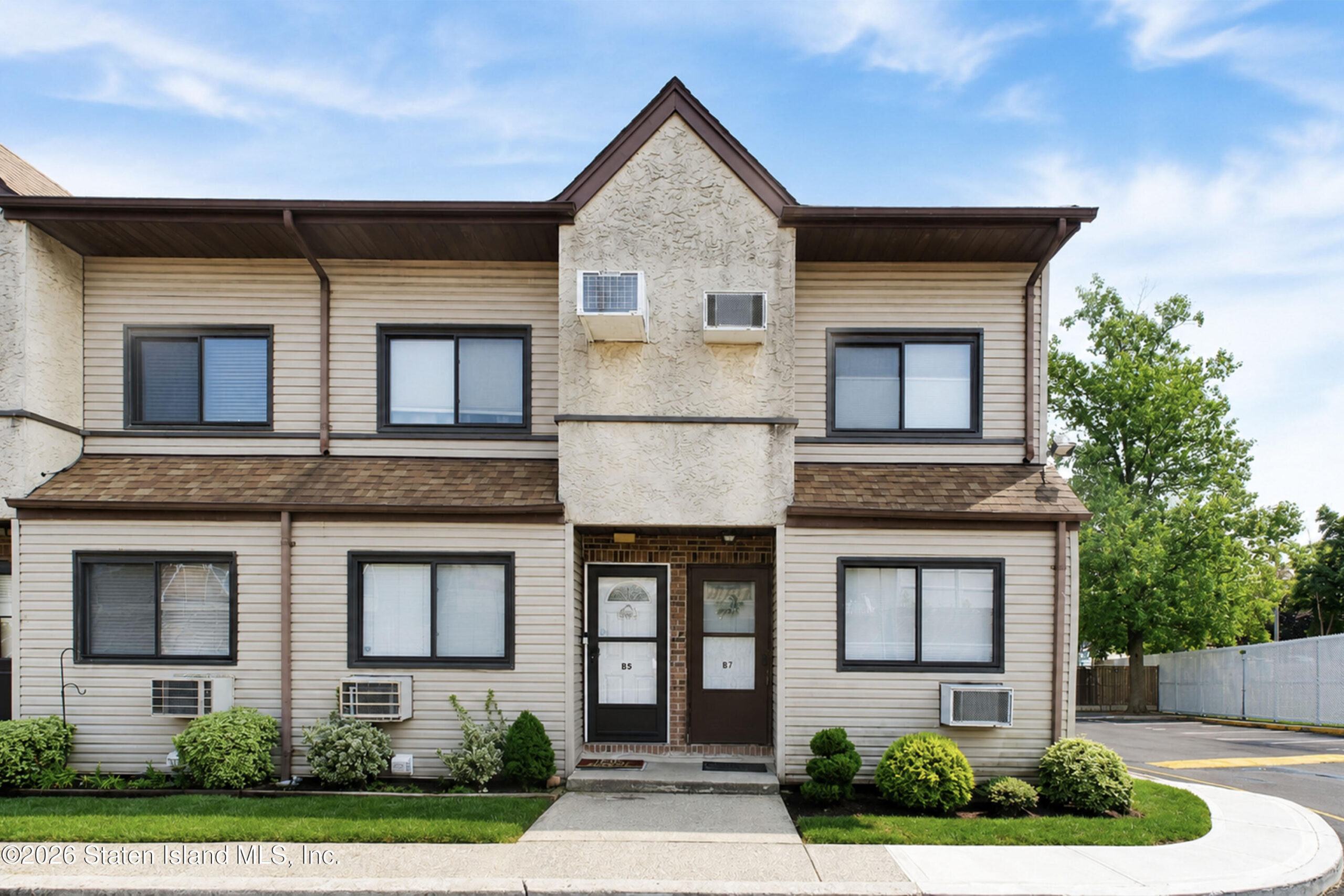 360 Barlow Avenue 7b, Staten Island, NY, 10312