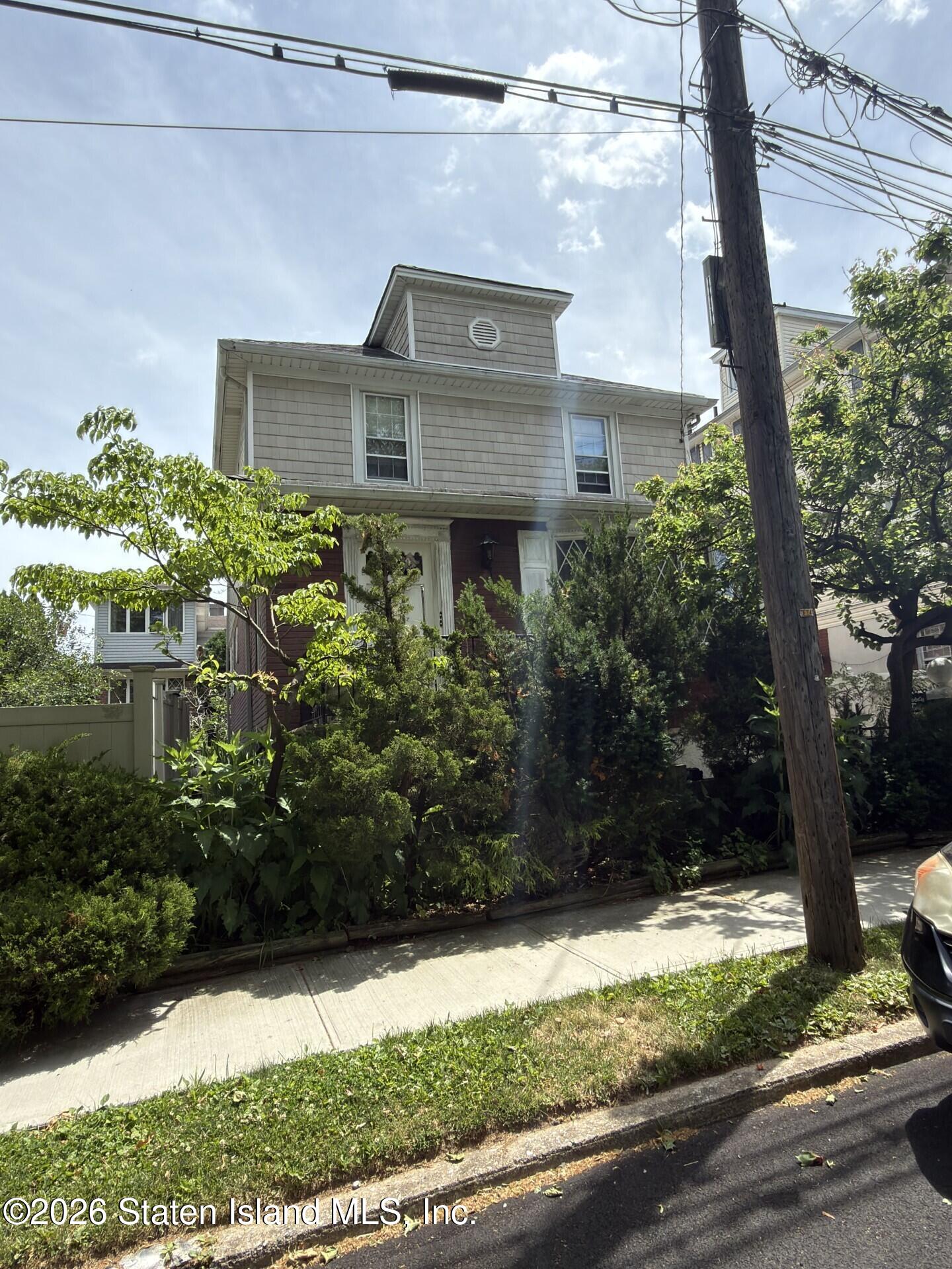 72 Eltinge Street Image 2