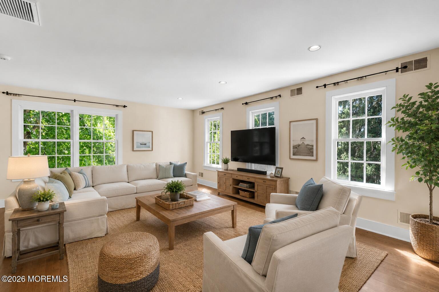 100/98 W River Road, Rumson, NJ, 07760 image 43