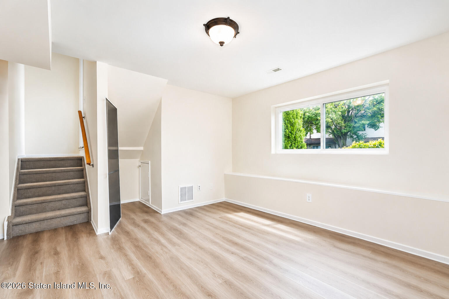 89 Wolkoff Lane, Staten Island, NY, 10303 image 8