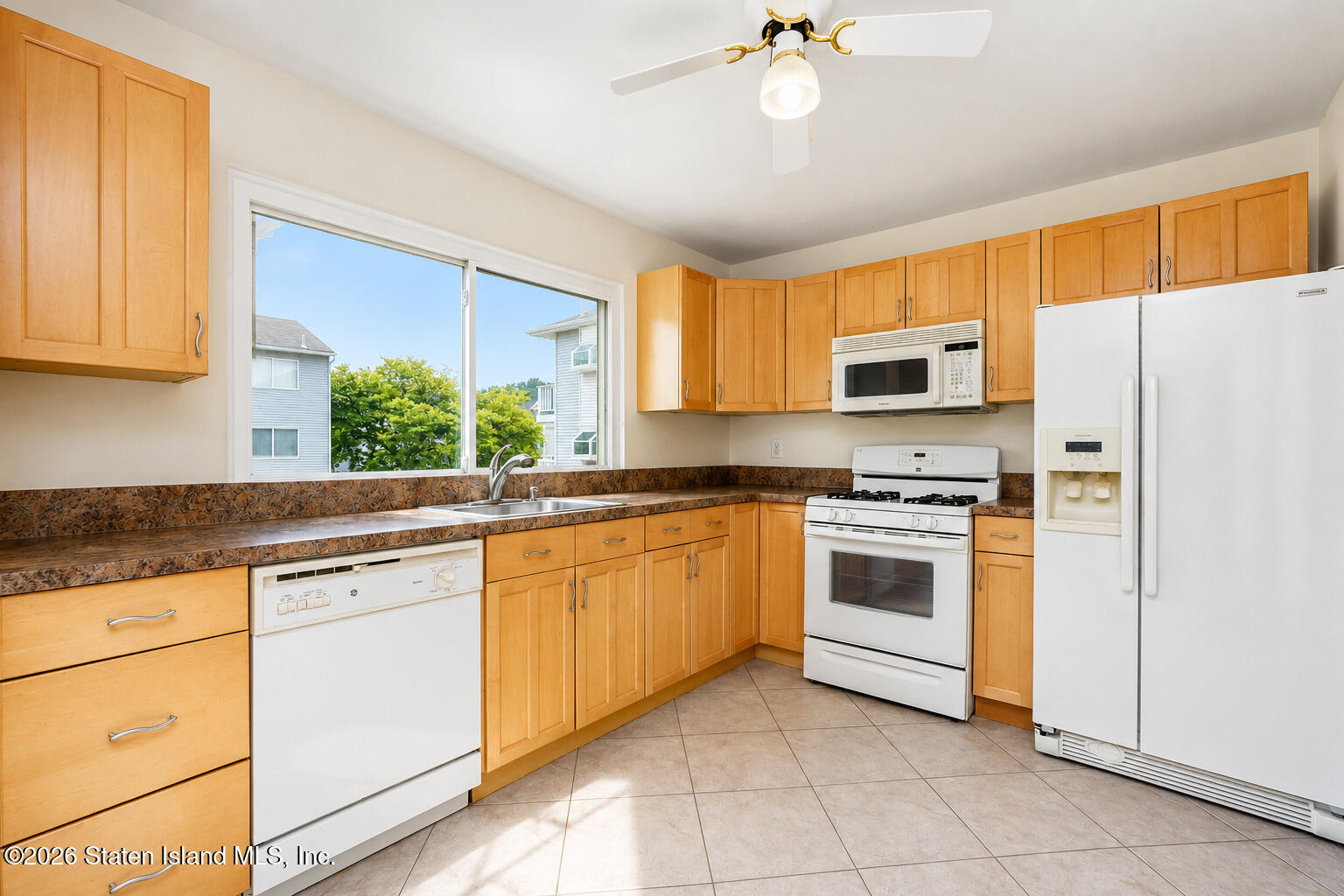 89 Wolkoff Lane, Staten Island, NY, 10303 image 19