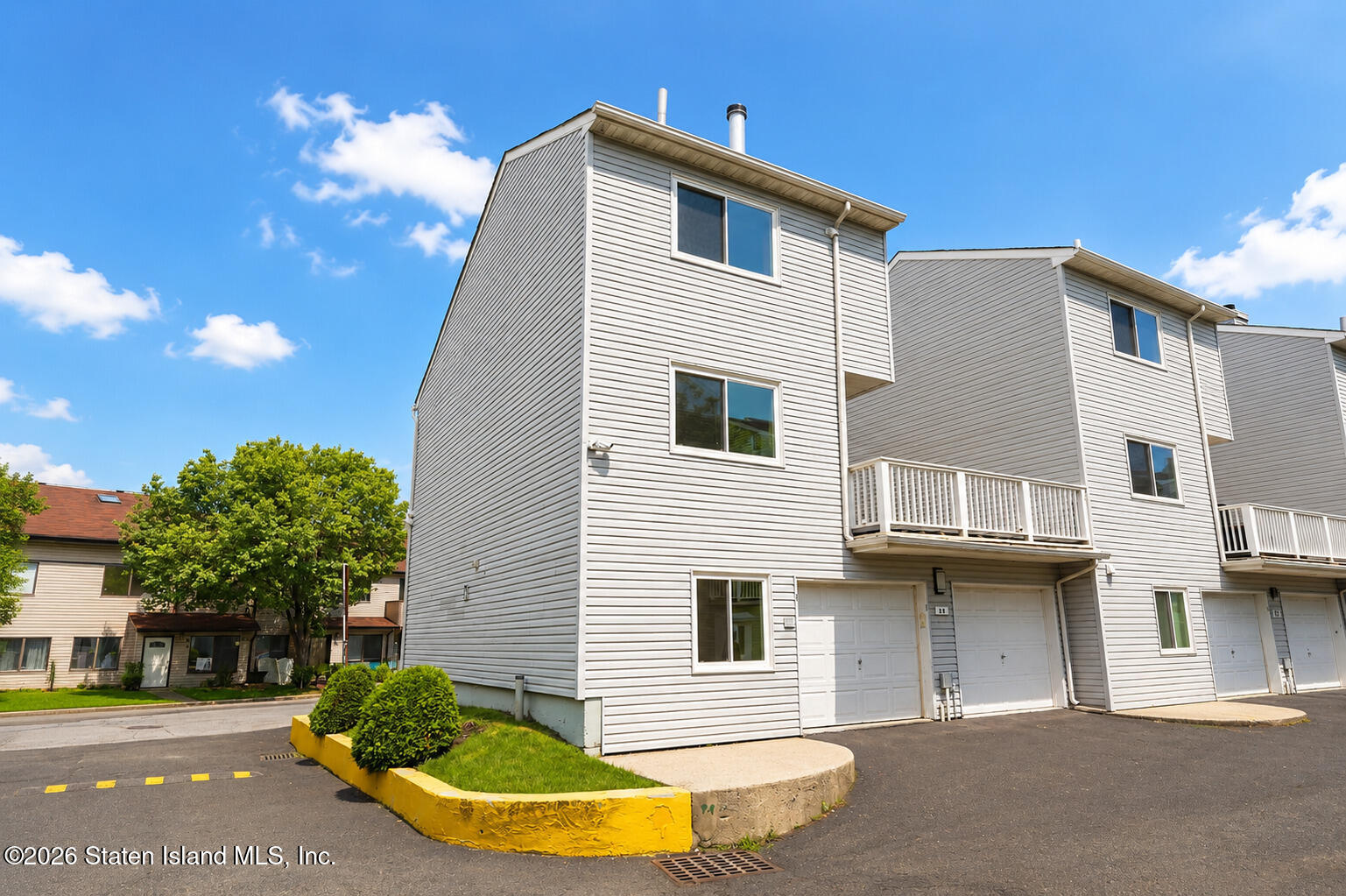 89 Wolkoff Lane Image 3