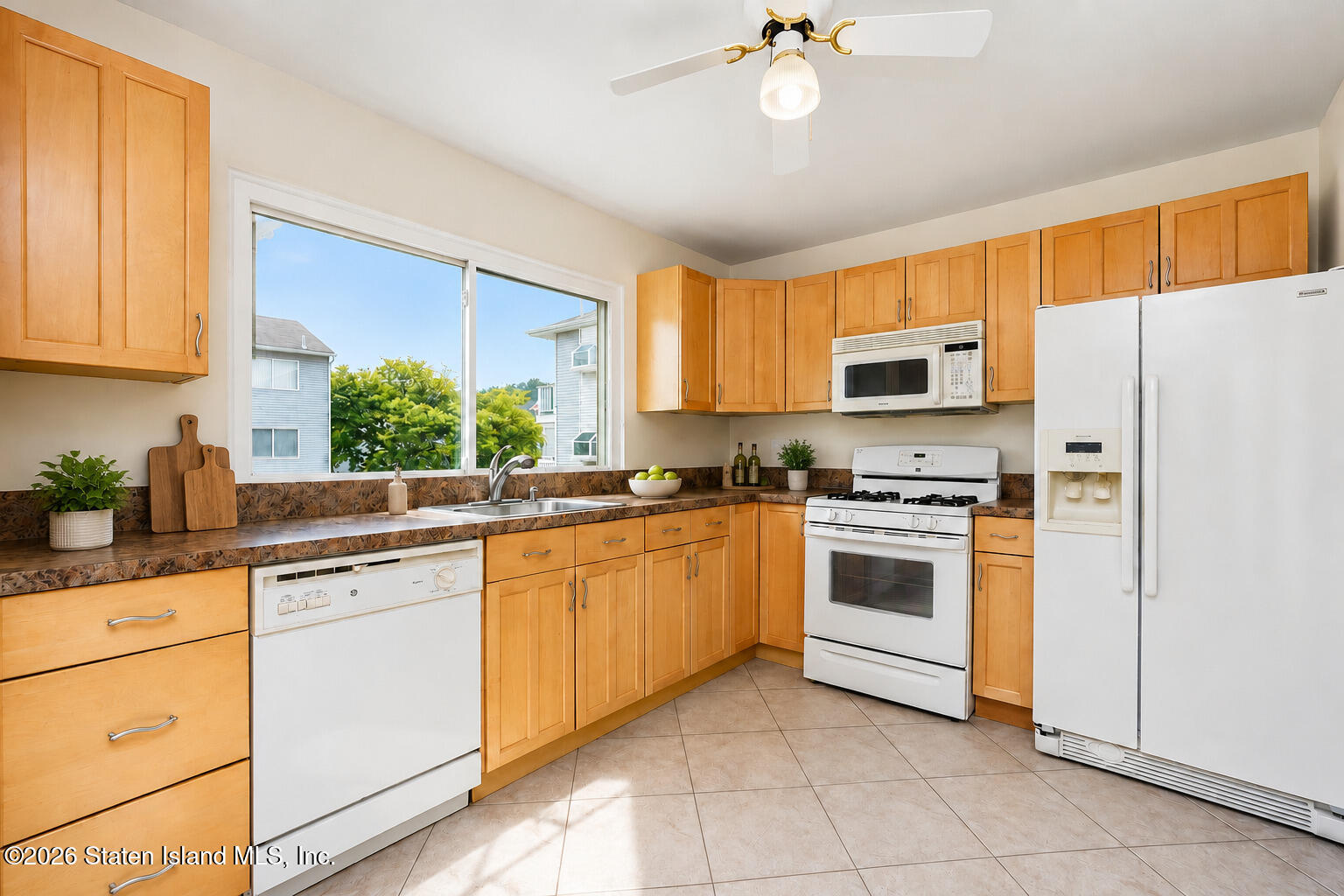 89 Wolkoff Lane, Staten Island, NY, 10303 image 42