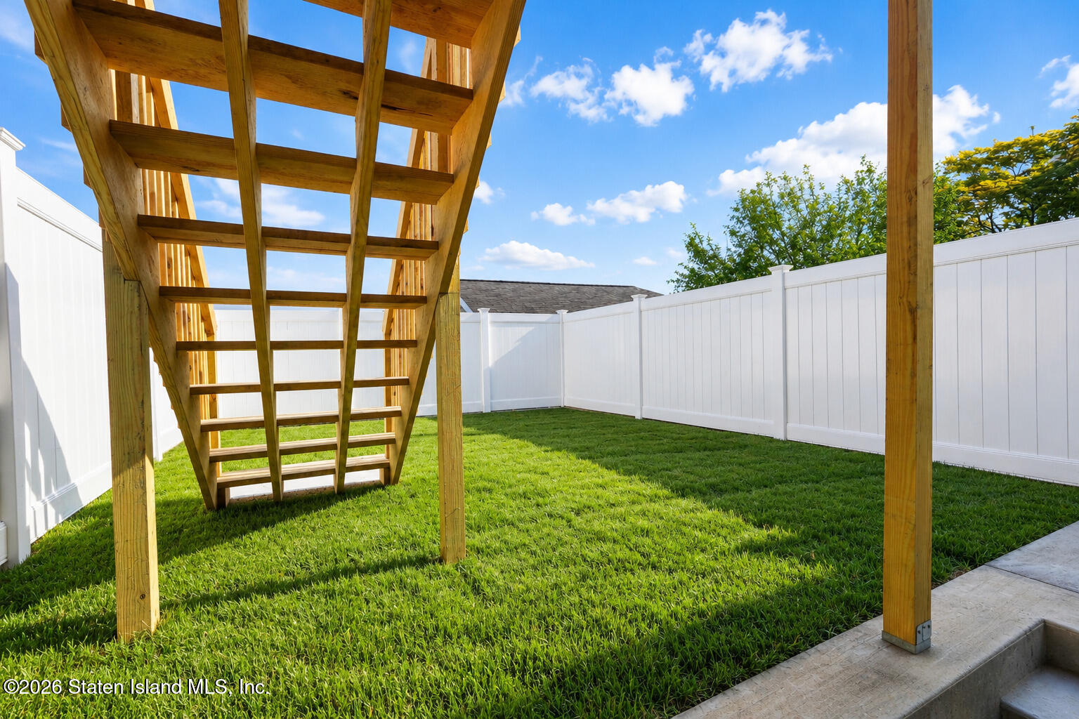 210 Holden Boulevard, Staten Island, NY, 10314 image 14
