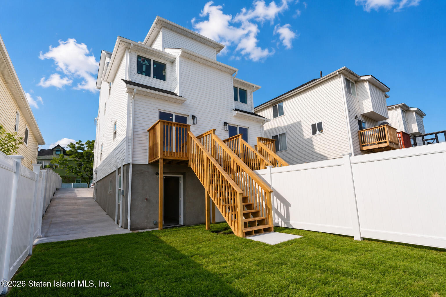 210 Holden Boulevard, Staten Island, NY, 10314 image 16