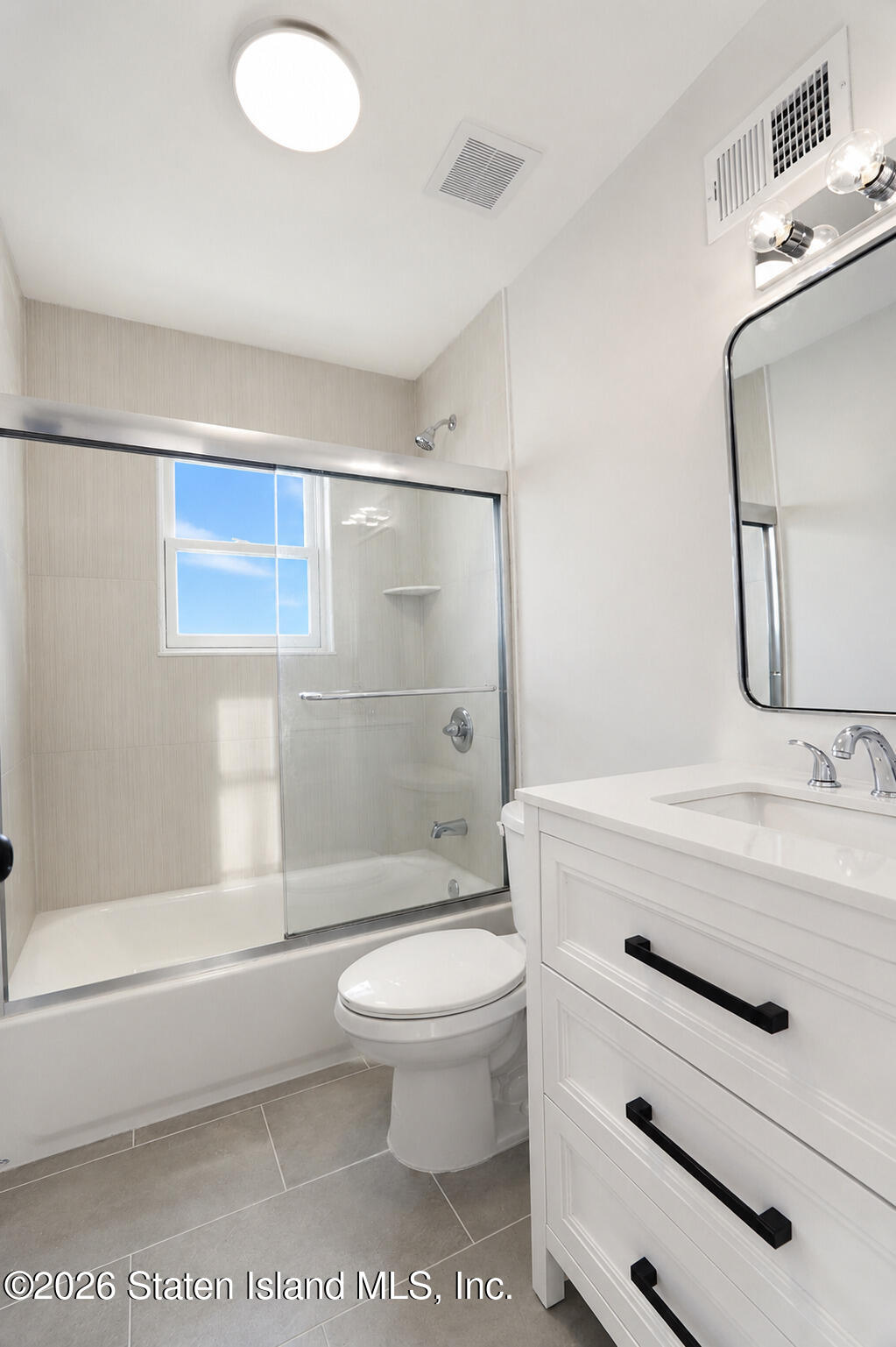 210 Holden Boulevard, Staten Island, NY, 10314 image 28