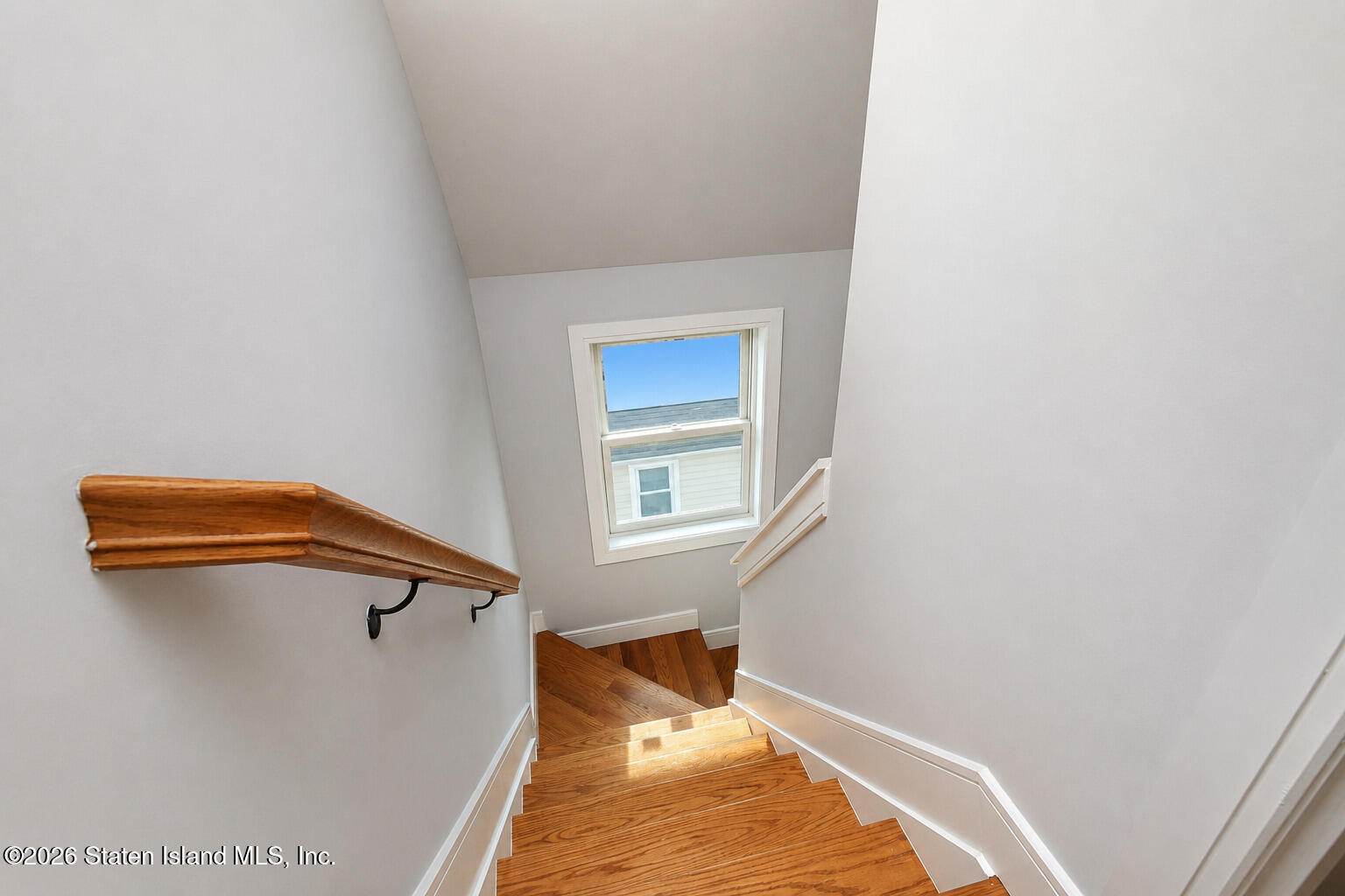 210 Holden Boulevard, Staten Island, NY, 10314 image 32