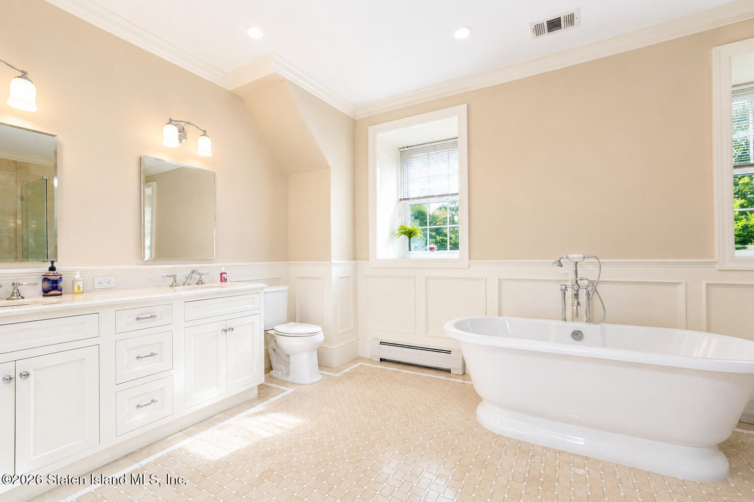 79 Flagg Court, Staten Island, NY, 10304 image 30