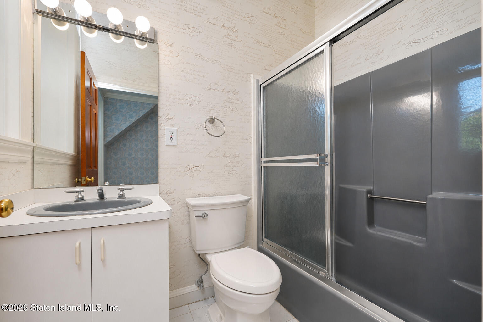 79 Flagg Court, Staten Island, NY, 10304 image 46