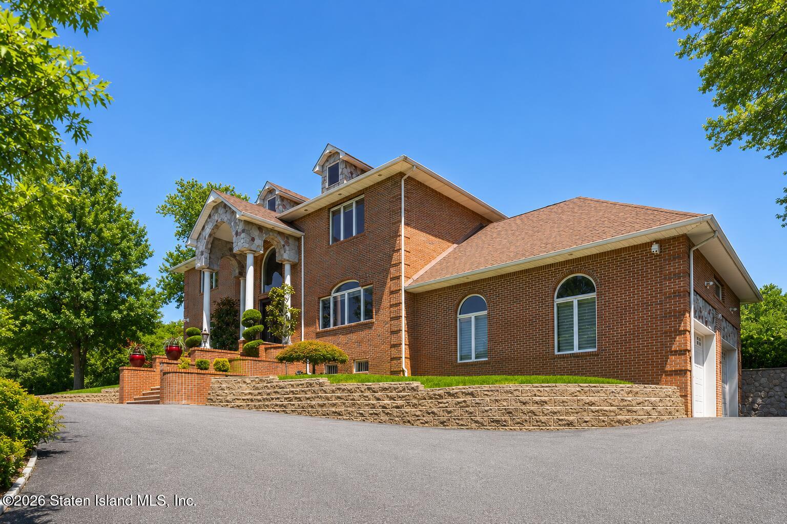 935 Todt Hill Road Image 2
