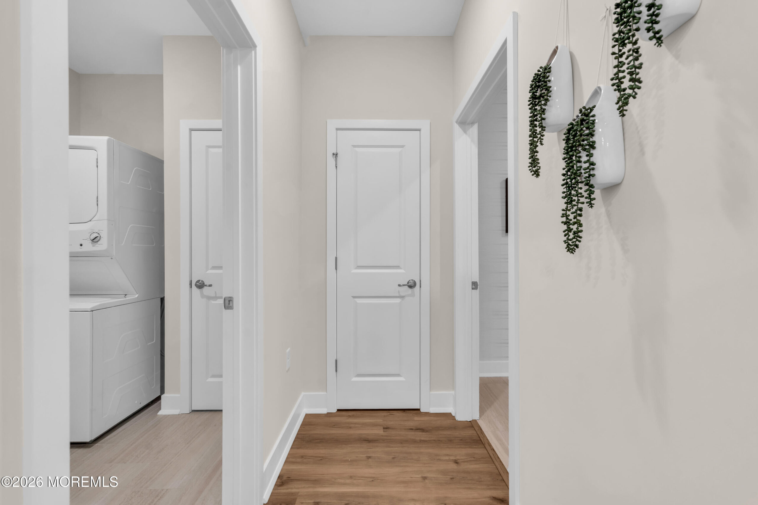 29209 Radford Court Image 5