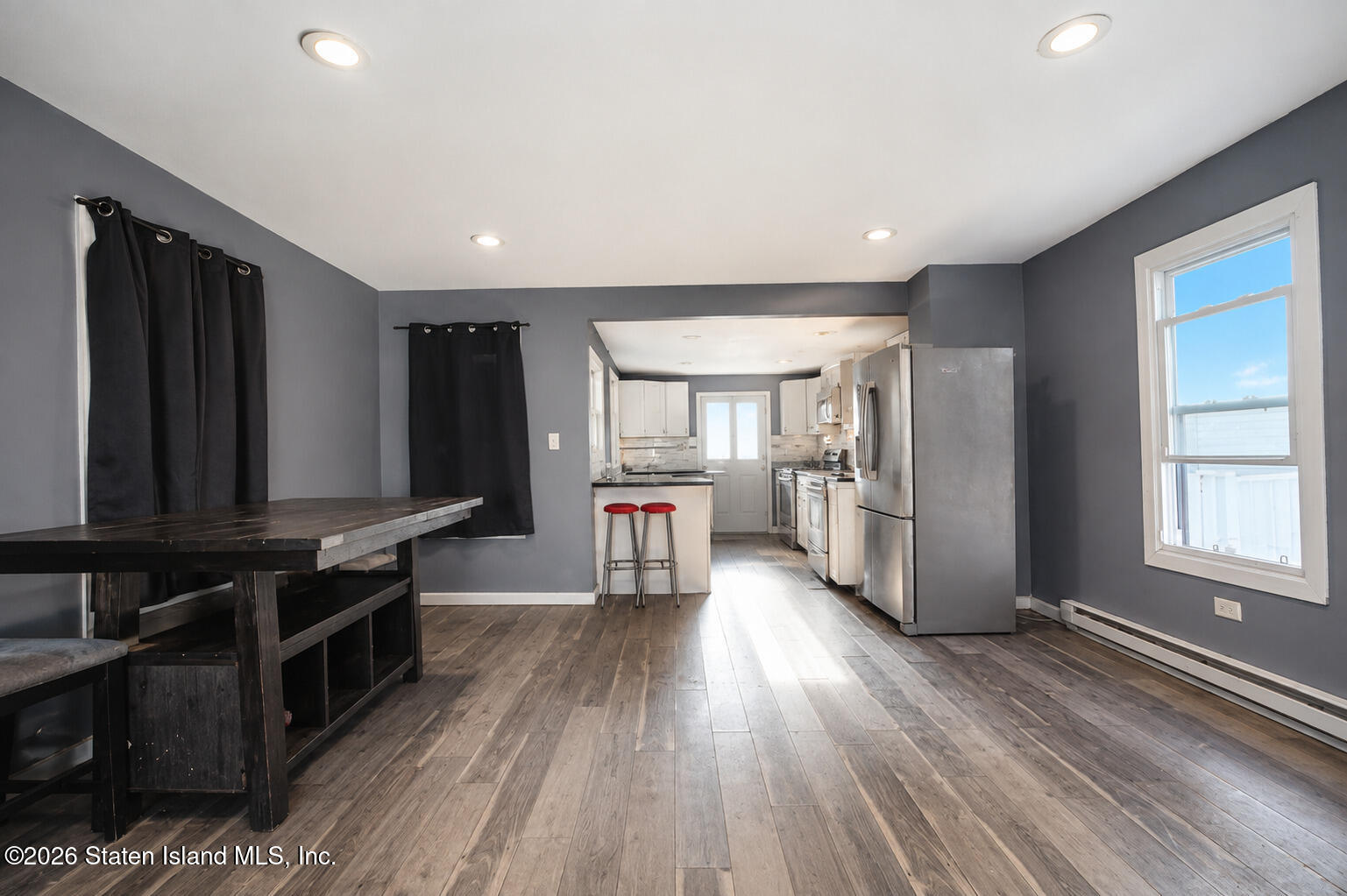 28 Lockman Avenue Image 5