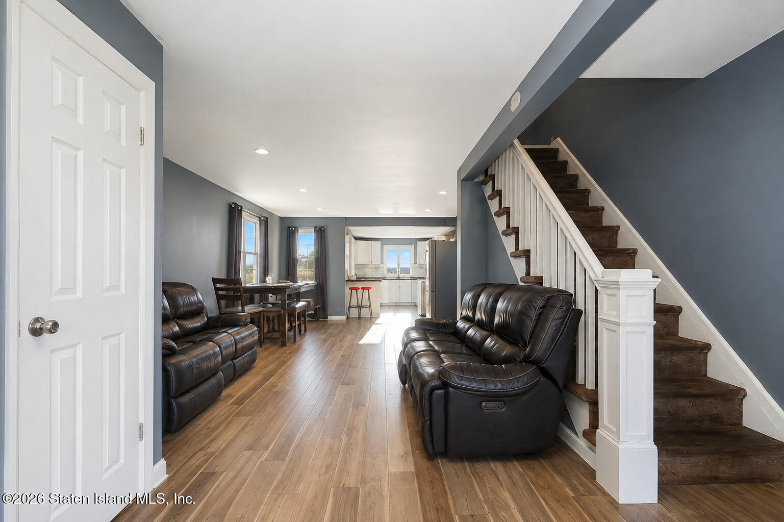 28 Lockman Avenue Image 3