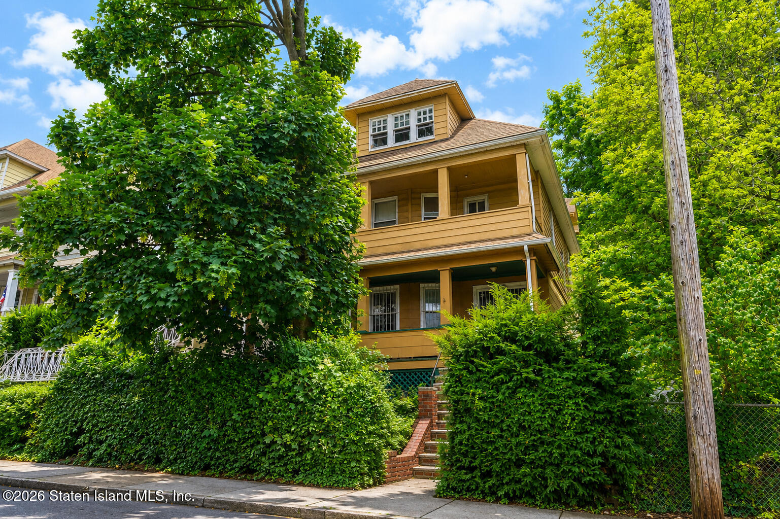 52 Crescent Avenue, Staten Island, NY, 10301
