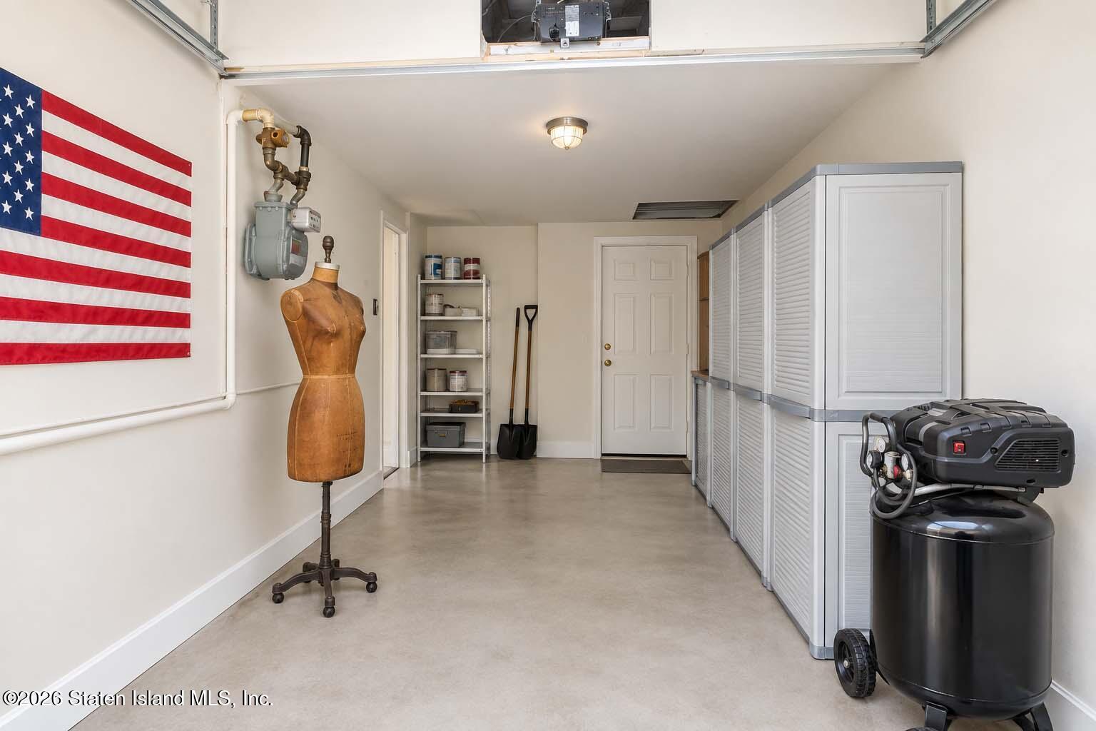 660 Ilyssa Way, Staten Island, NY, 10312 image 7