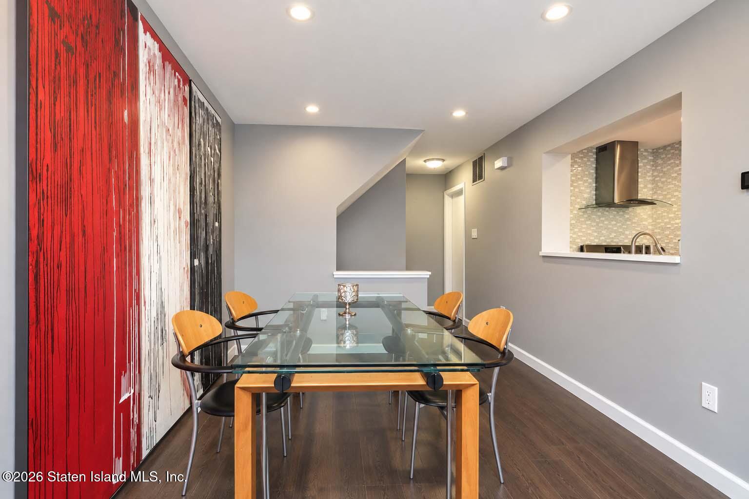 660 Ilyssa Way, Staten Island, NY, 10312 image 14
