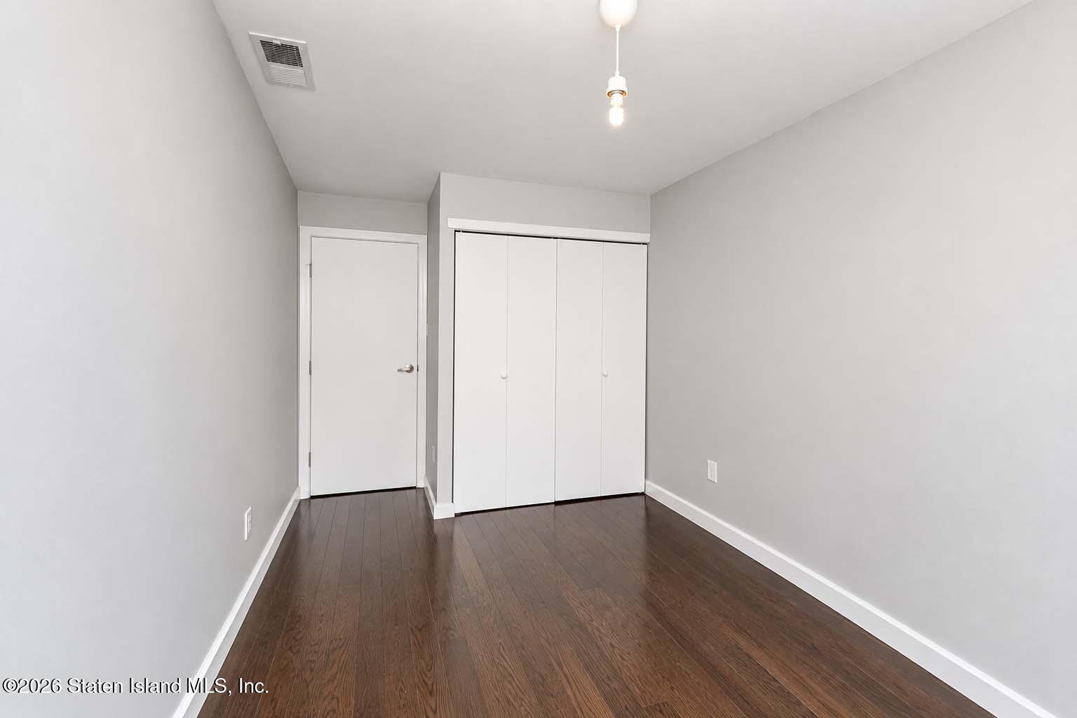 660 Ilyssa Way, Staten Island, NY, 10312 image 25