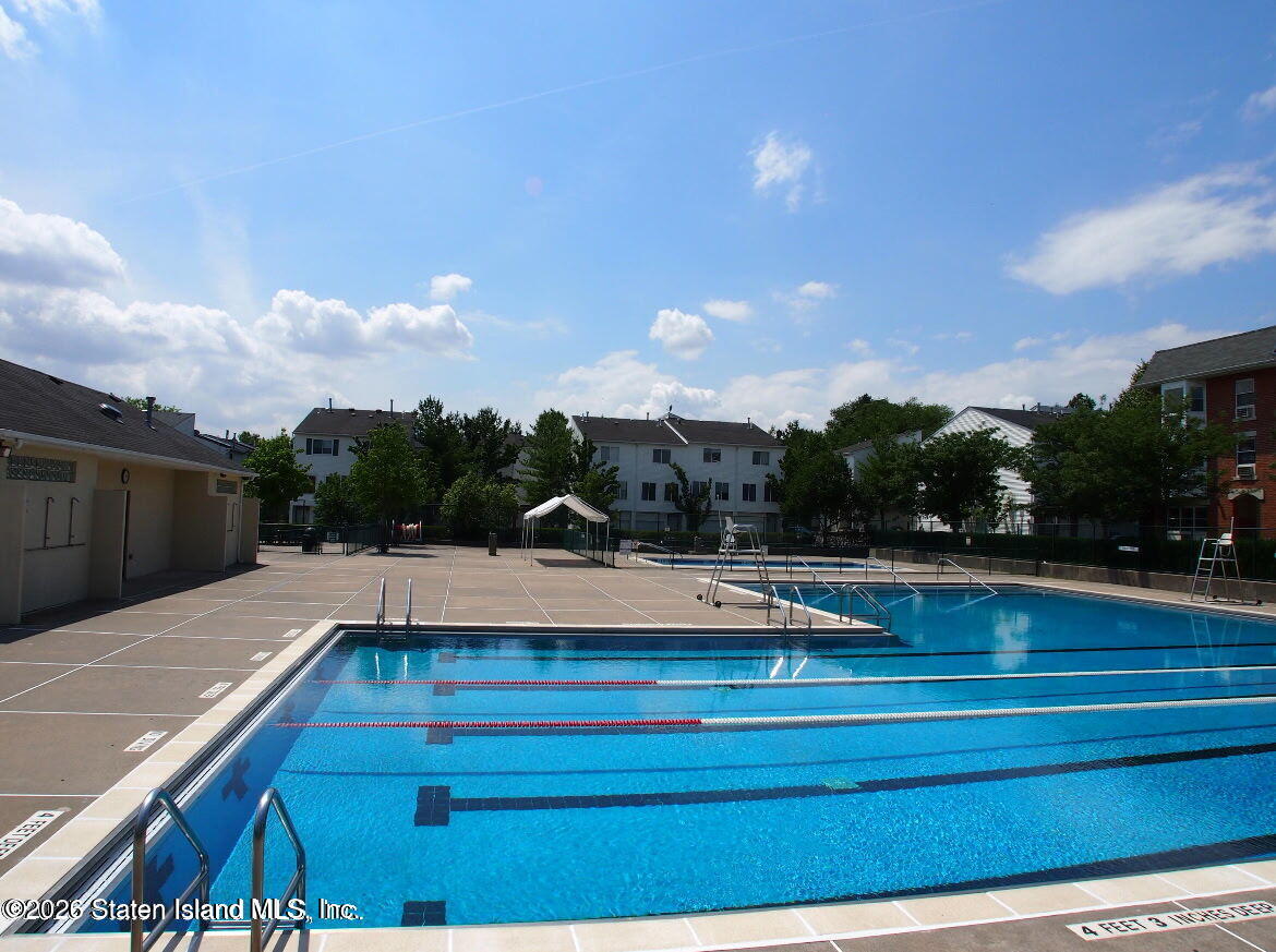 660 Ilyssa Way, Staten Island, NY, 10312 image 29