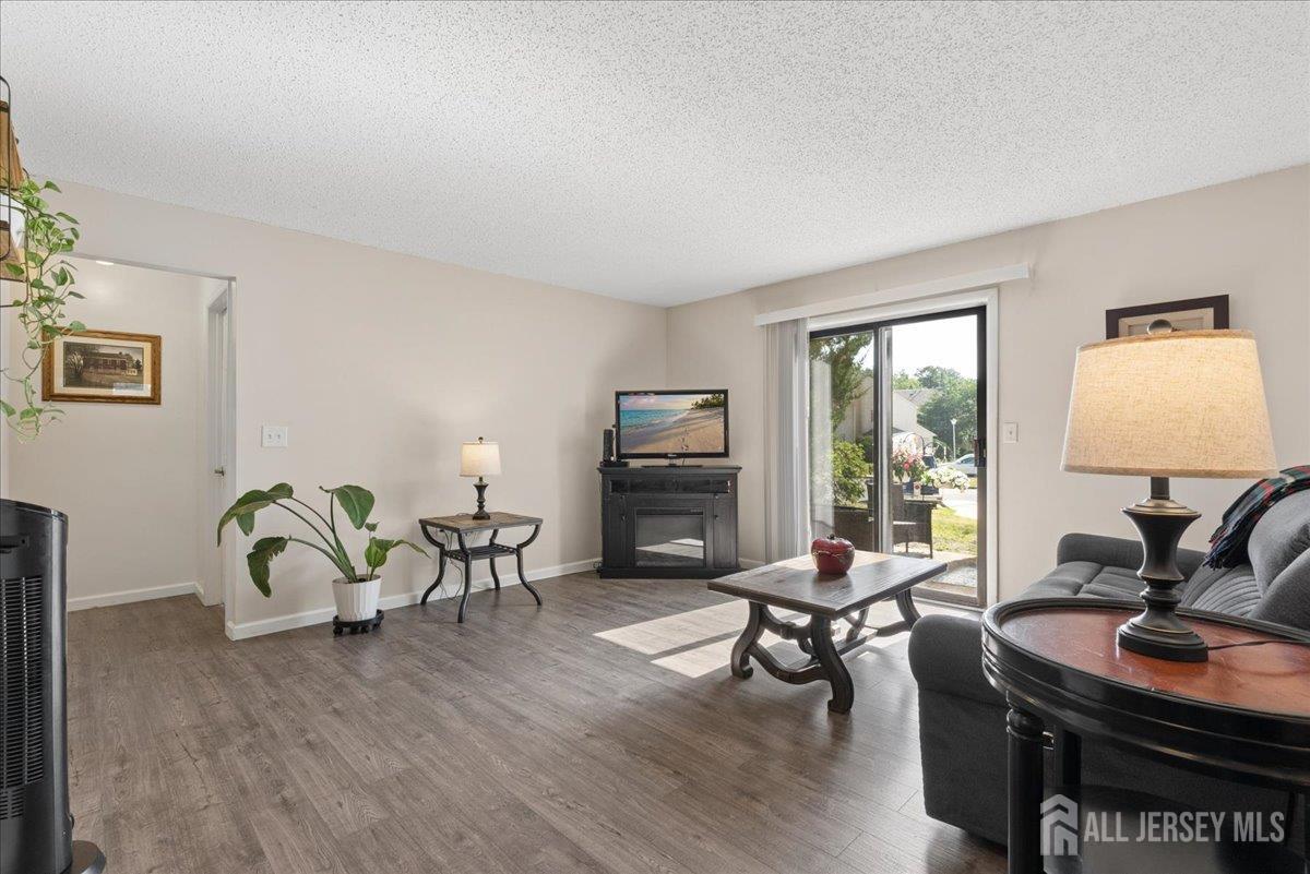 506 Violet Lane 506 Image 5