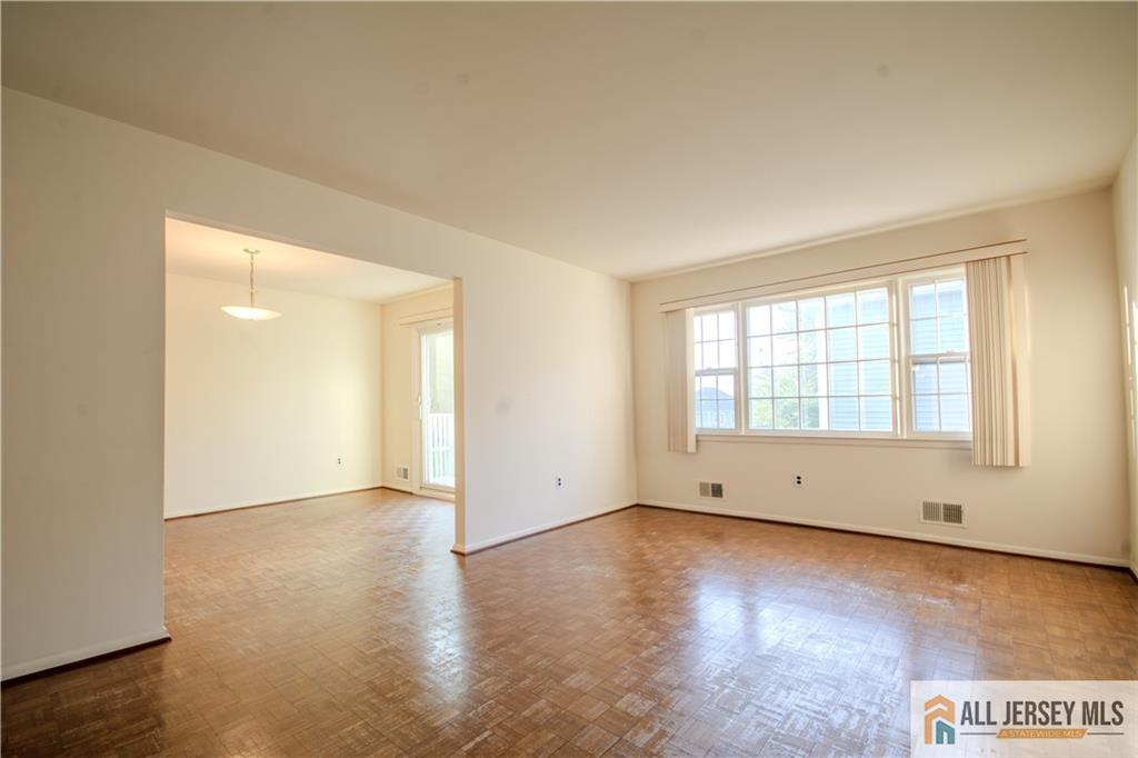 8 Windy Hill Road, Metuchen, NJ, 08840 image 11