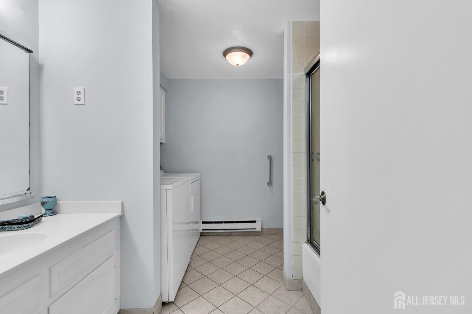 452-A Roxbury Lane, Monroe, NJ, 08831 image 21