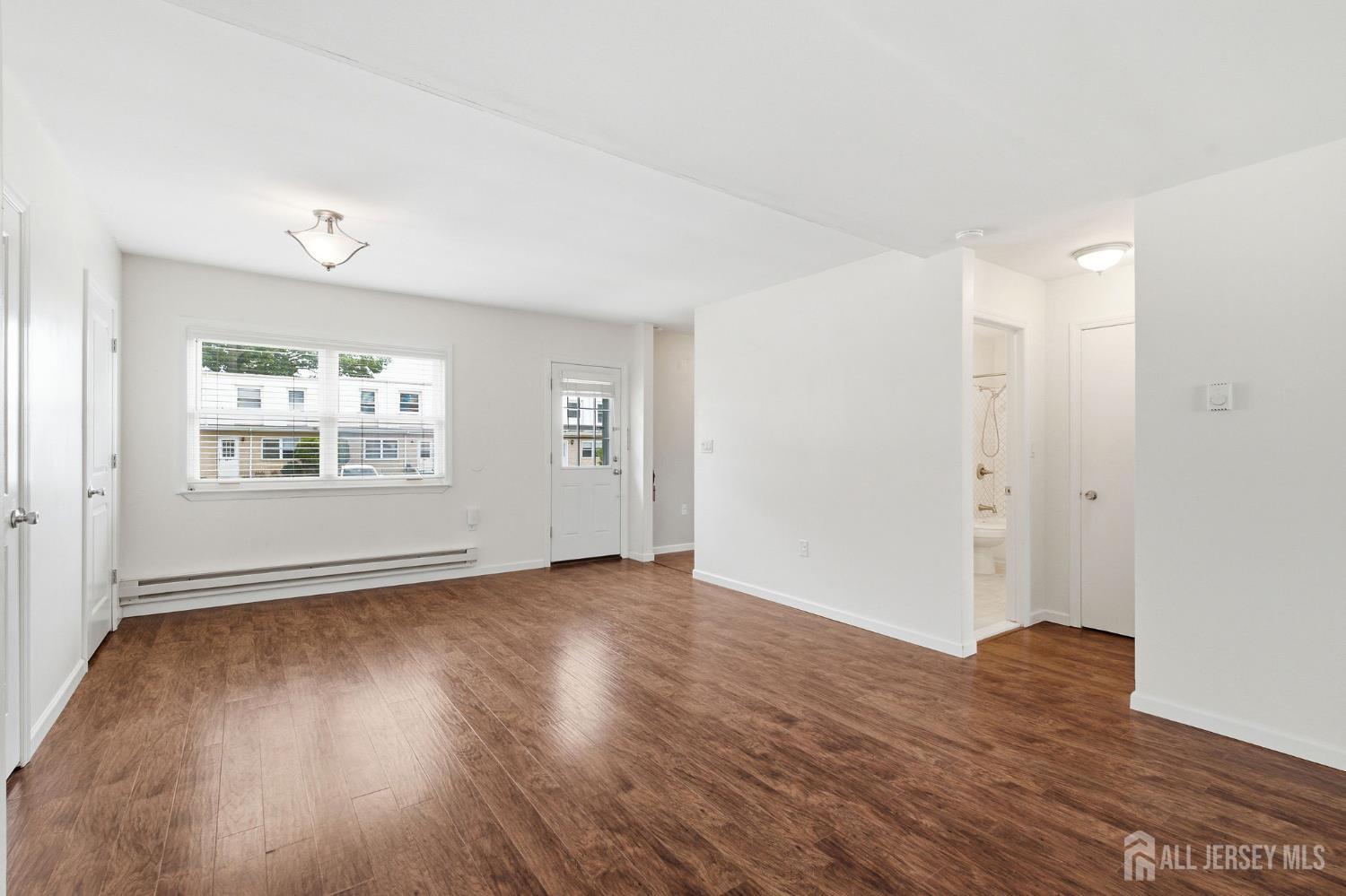 89 white Street c, Eatontown, NJ, 07724 image 9