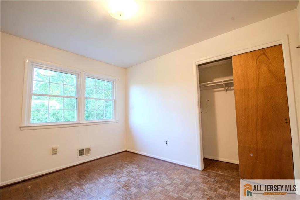 8 Windy Hill Road, Metuchen, NJ, 08840 image 23