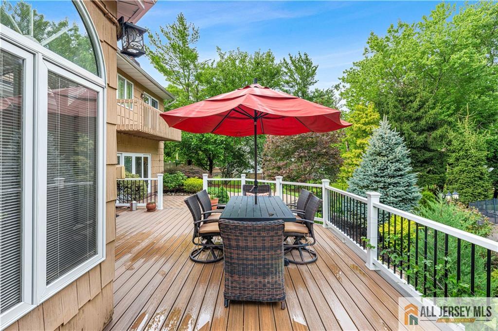 6 Limoli Court, Edison, NJ, 08820 image 8