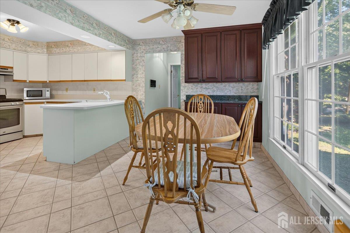 1 Dutchess Lane, South Brunswick, NJ, 08810 image 36