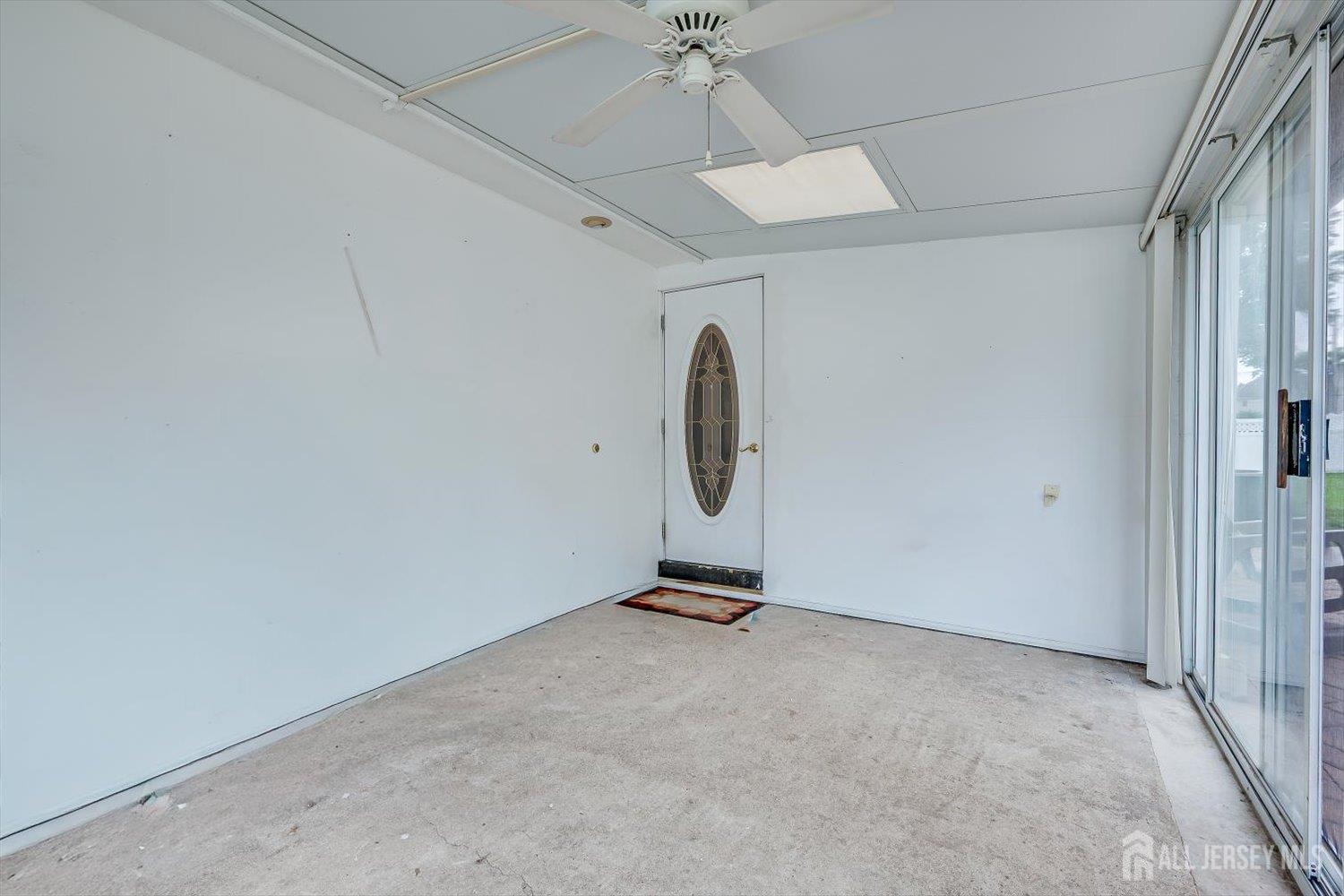 979 Wood Avenue, Edison, NJ, 08820 image 25