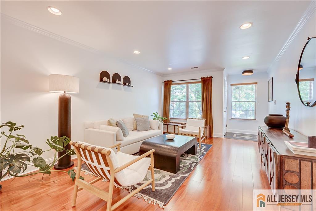 403 Somerset Court, South Brunswick, NJ, 08540 image 8