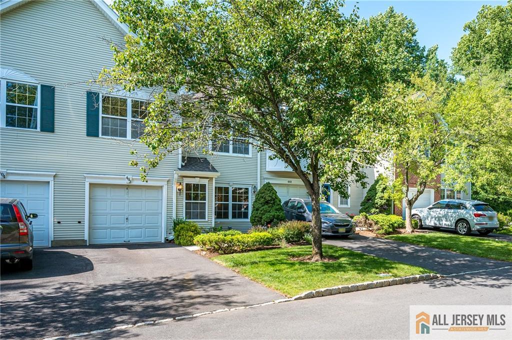 403 Somerset Court Image 2