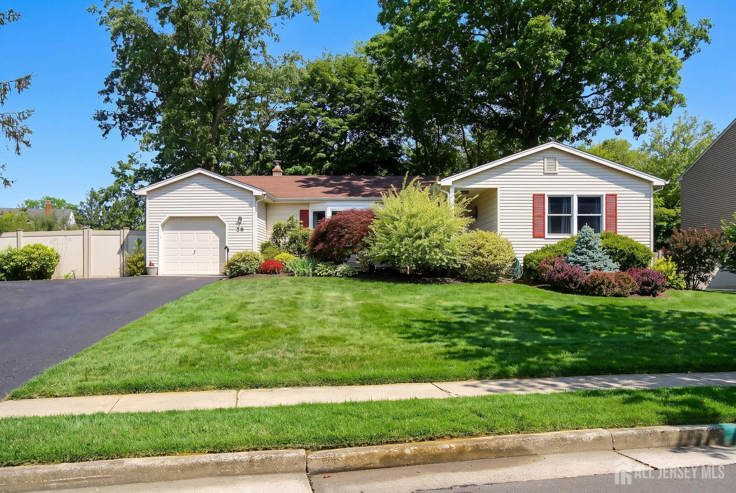 39 McFadden Drive, Monroe, NJ, 08831 image 34