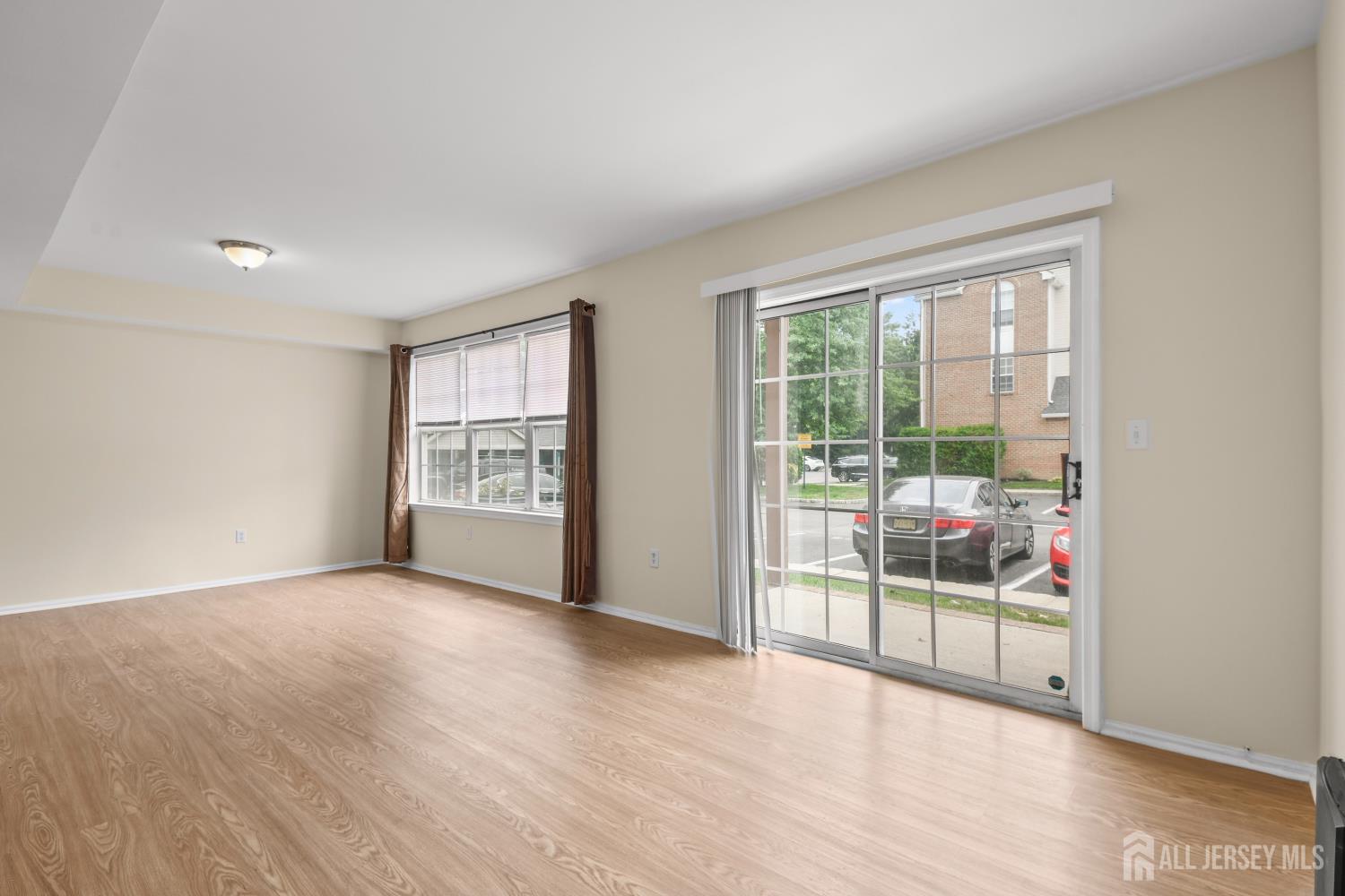 1403 Plymouth Road Image 4