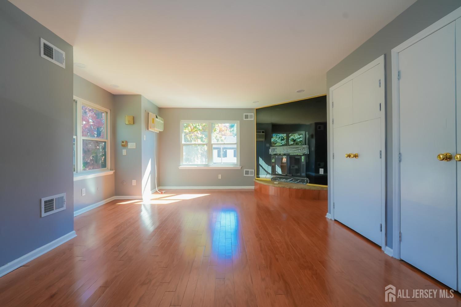 1308 Merrywood Drive, Edison, NJ, 08817 image 26