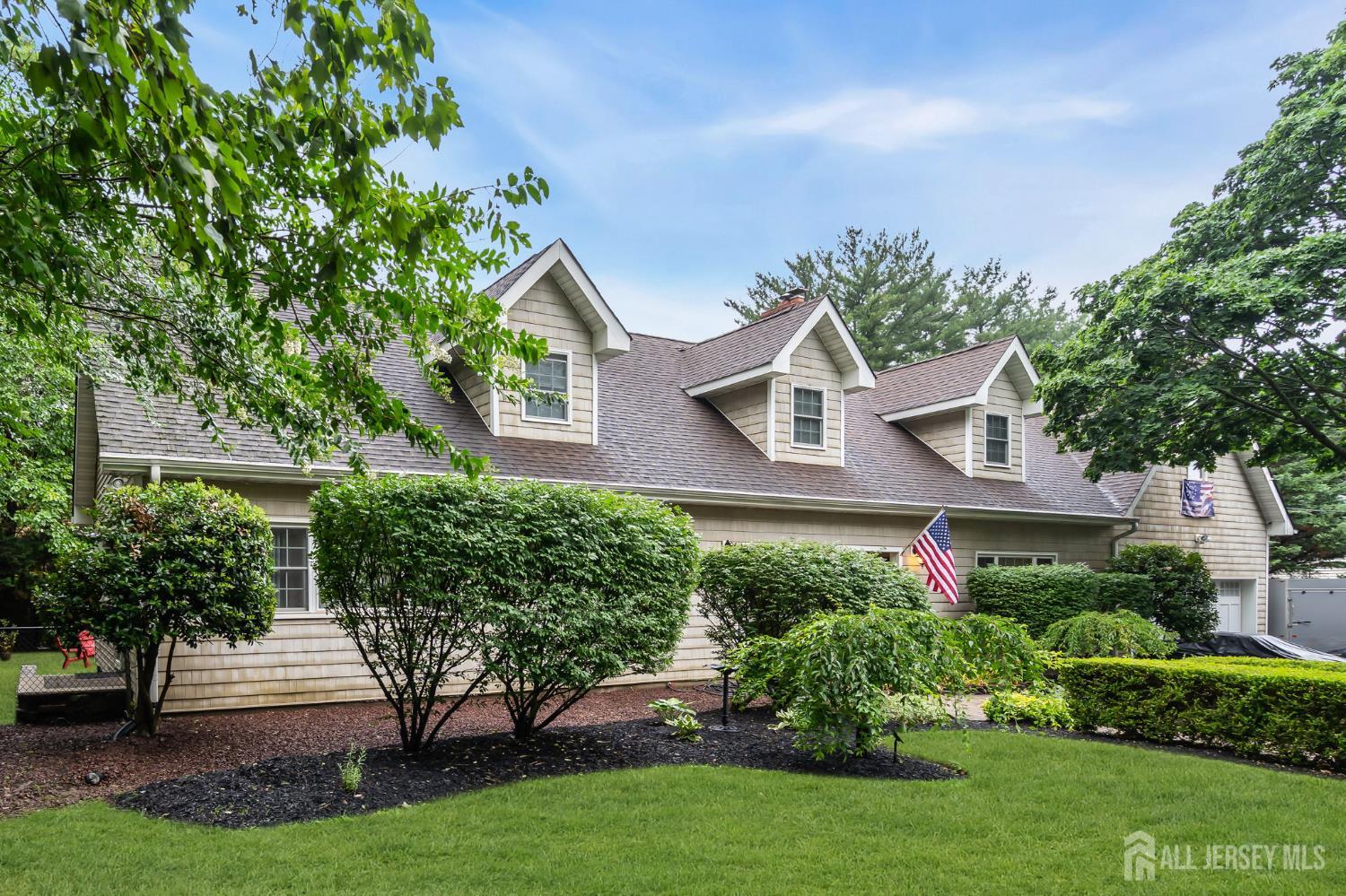 266 Orchard Avenue Image 3