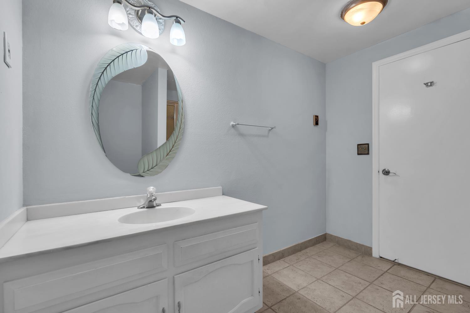452-A Roxbury Lane, Monroe, NJ, 08831 image 29